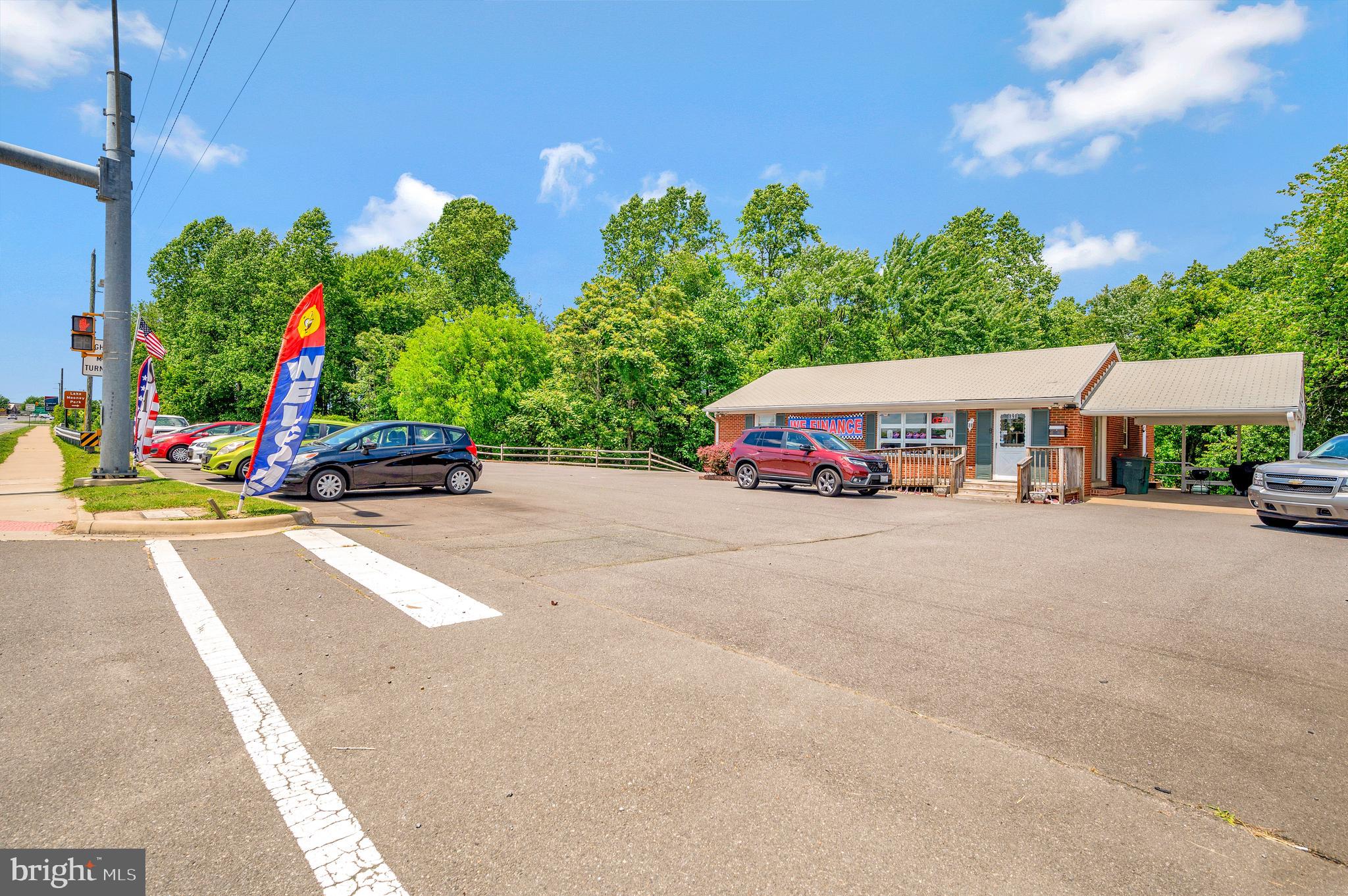 898 Warrenton Rd