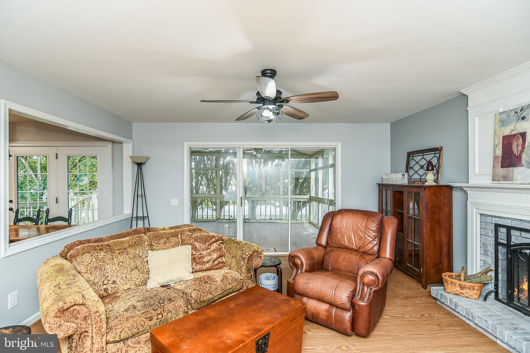 5 Salford Ct