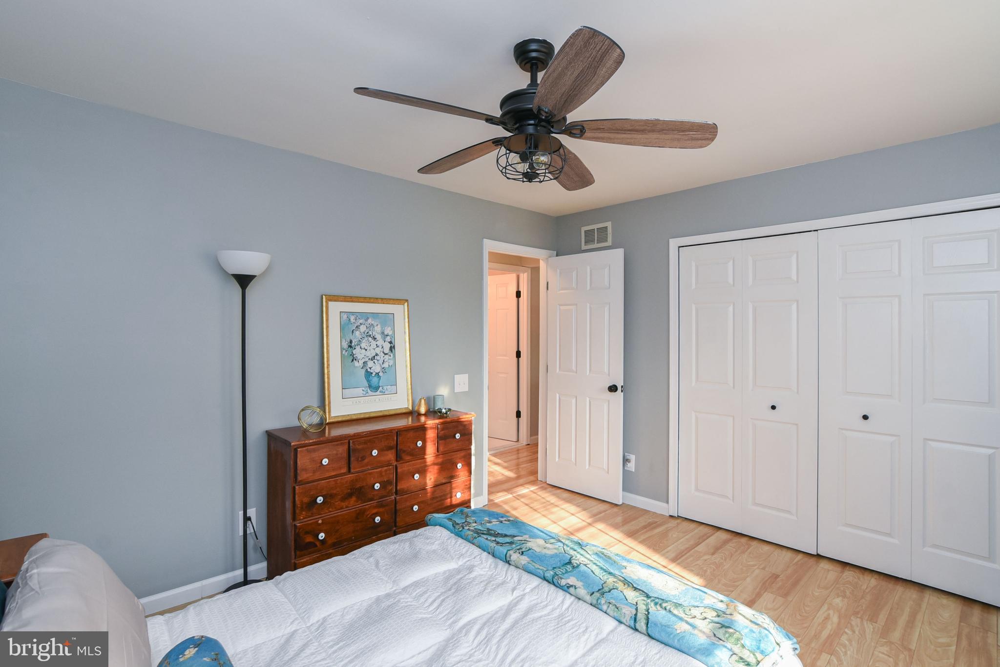 5 Salford Ct