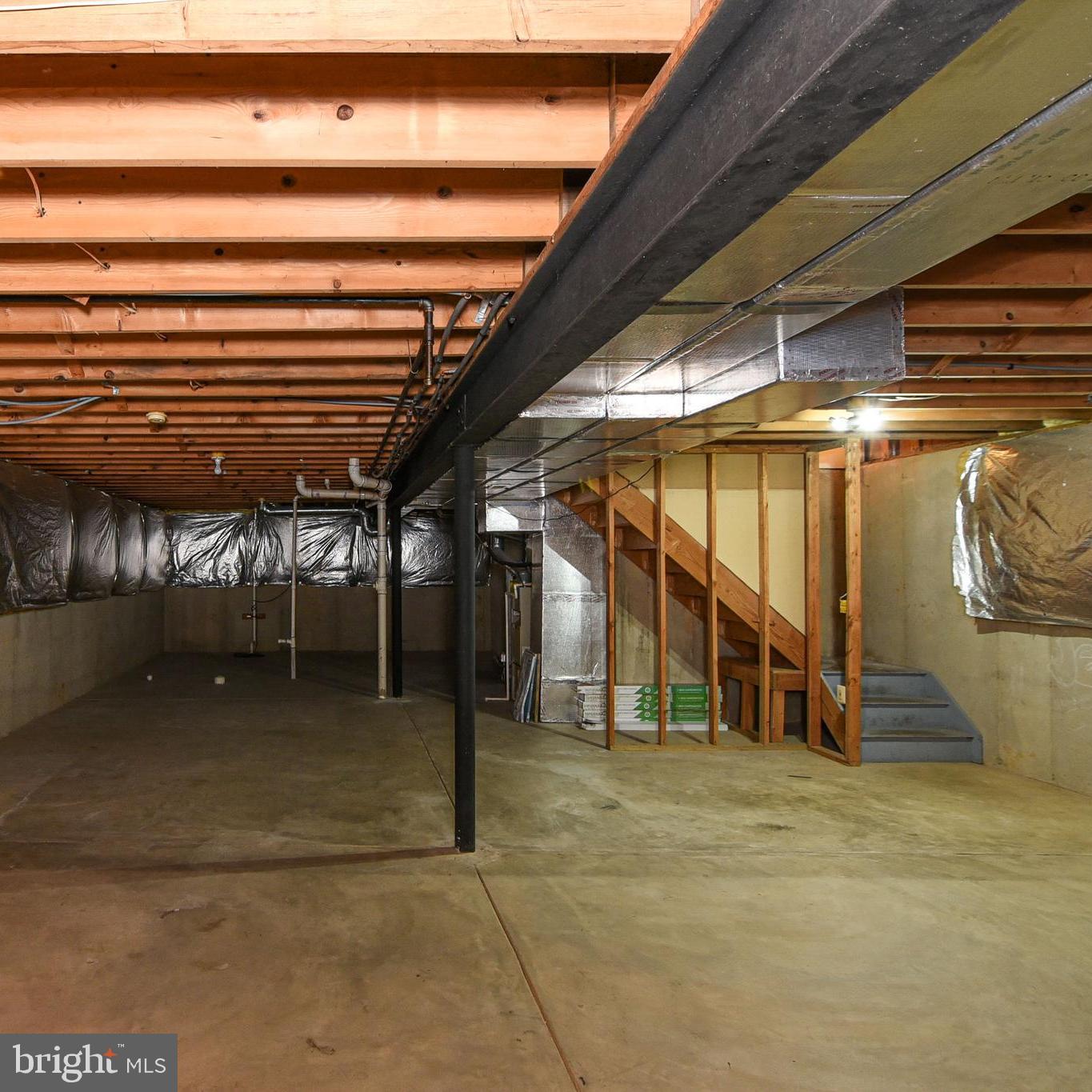 5 Salford Ct
