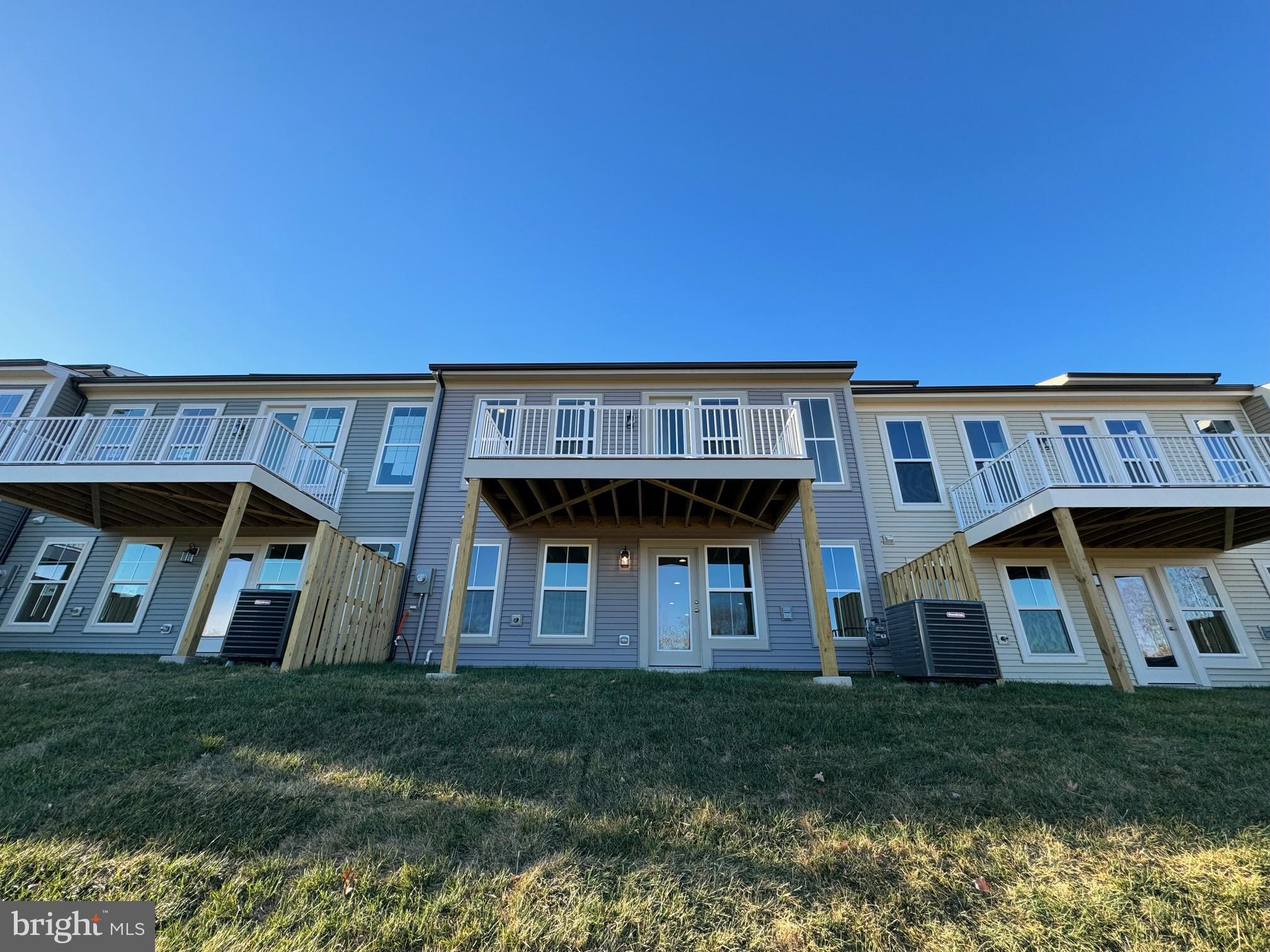 105 Windflower WAY