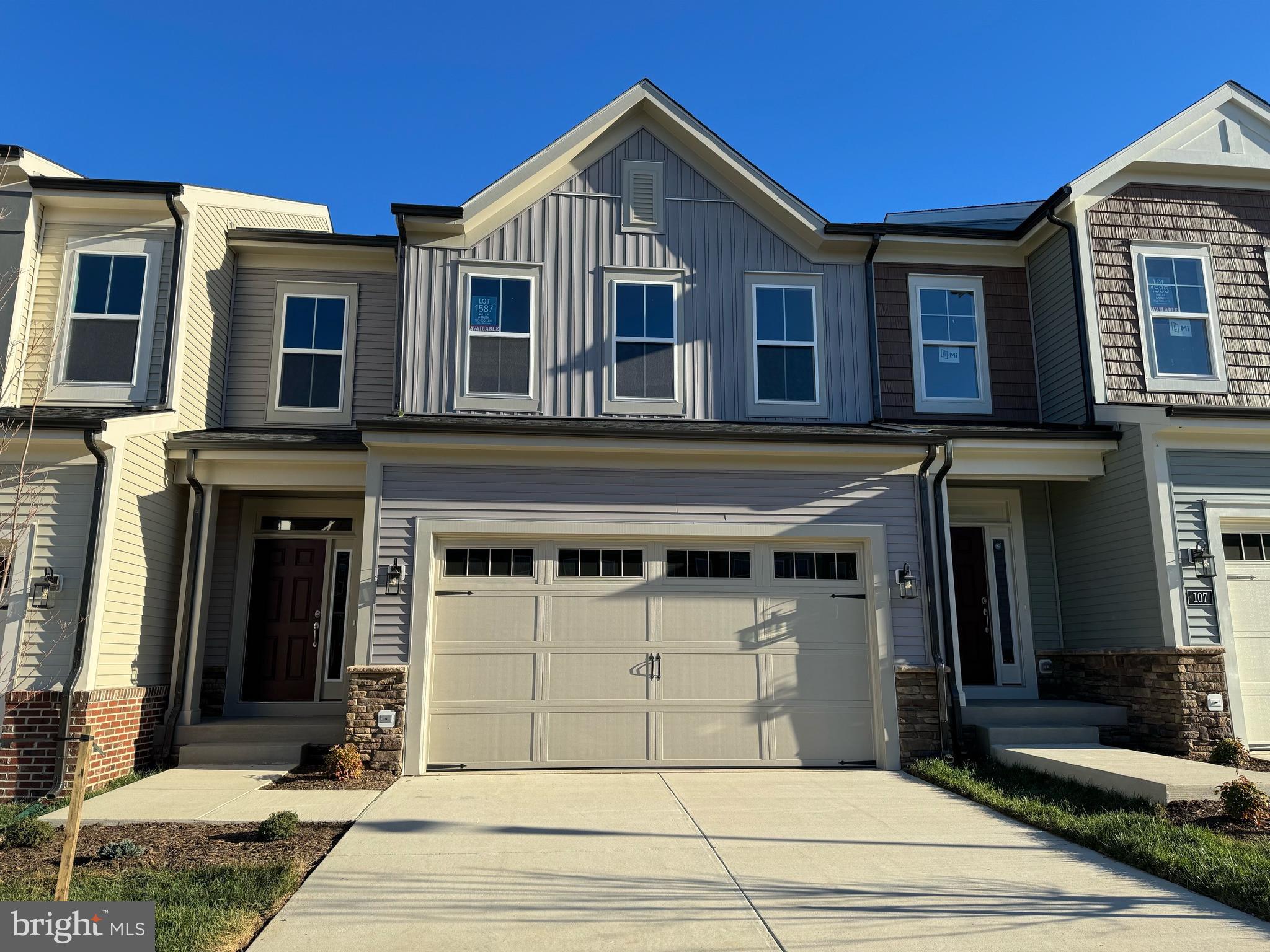 105 Windflower WAY