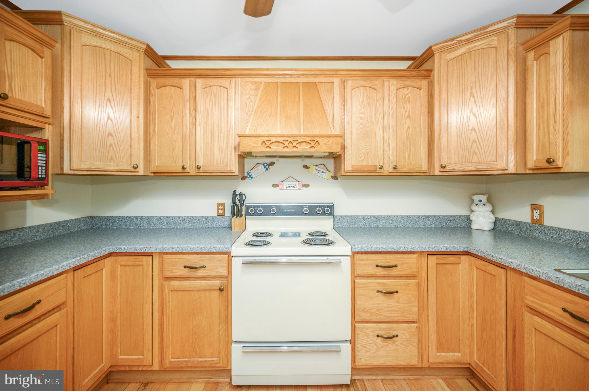1117 Amherst Ave