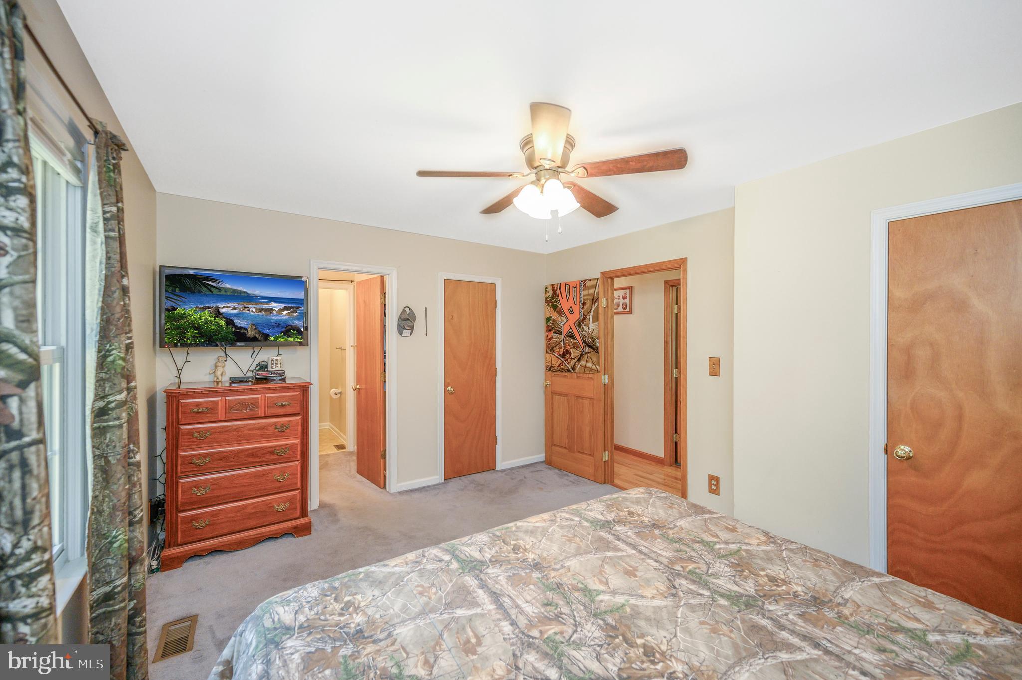 1117 Amherst Ave