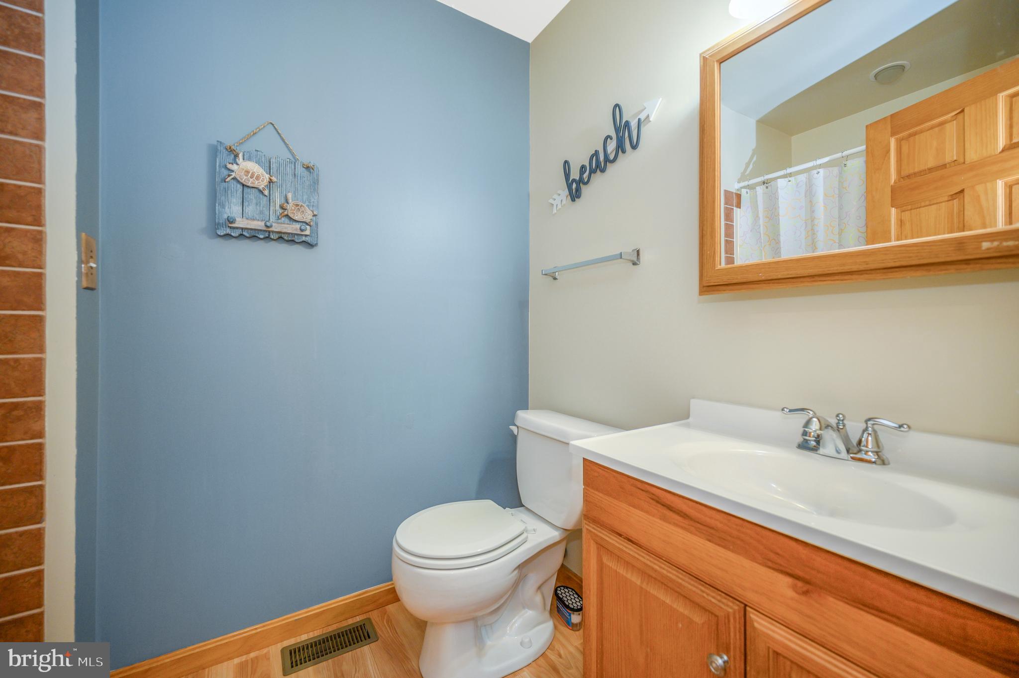 1117 Amherst Ave