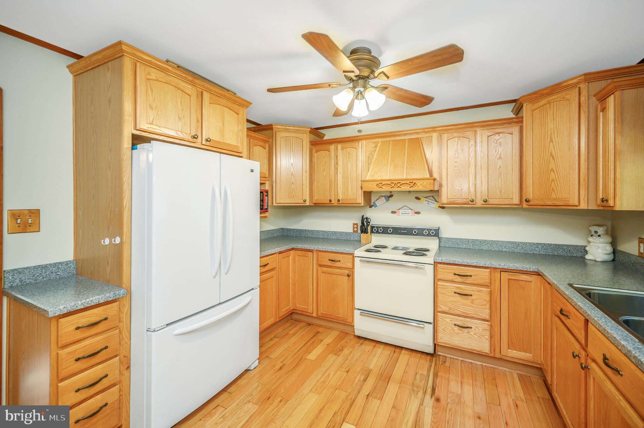 1117 Amherst Ave