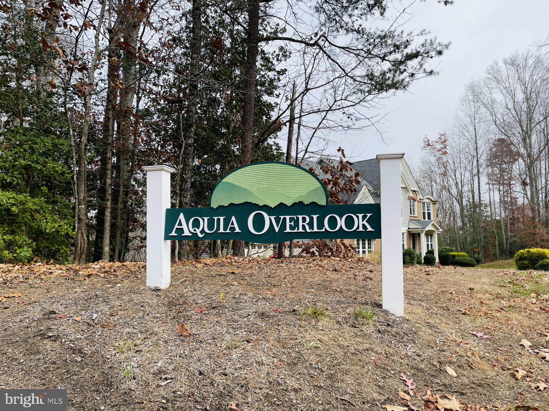 290 Rock Raymond DRIVE