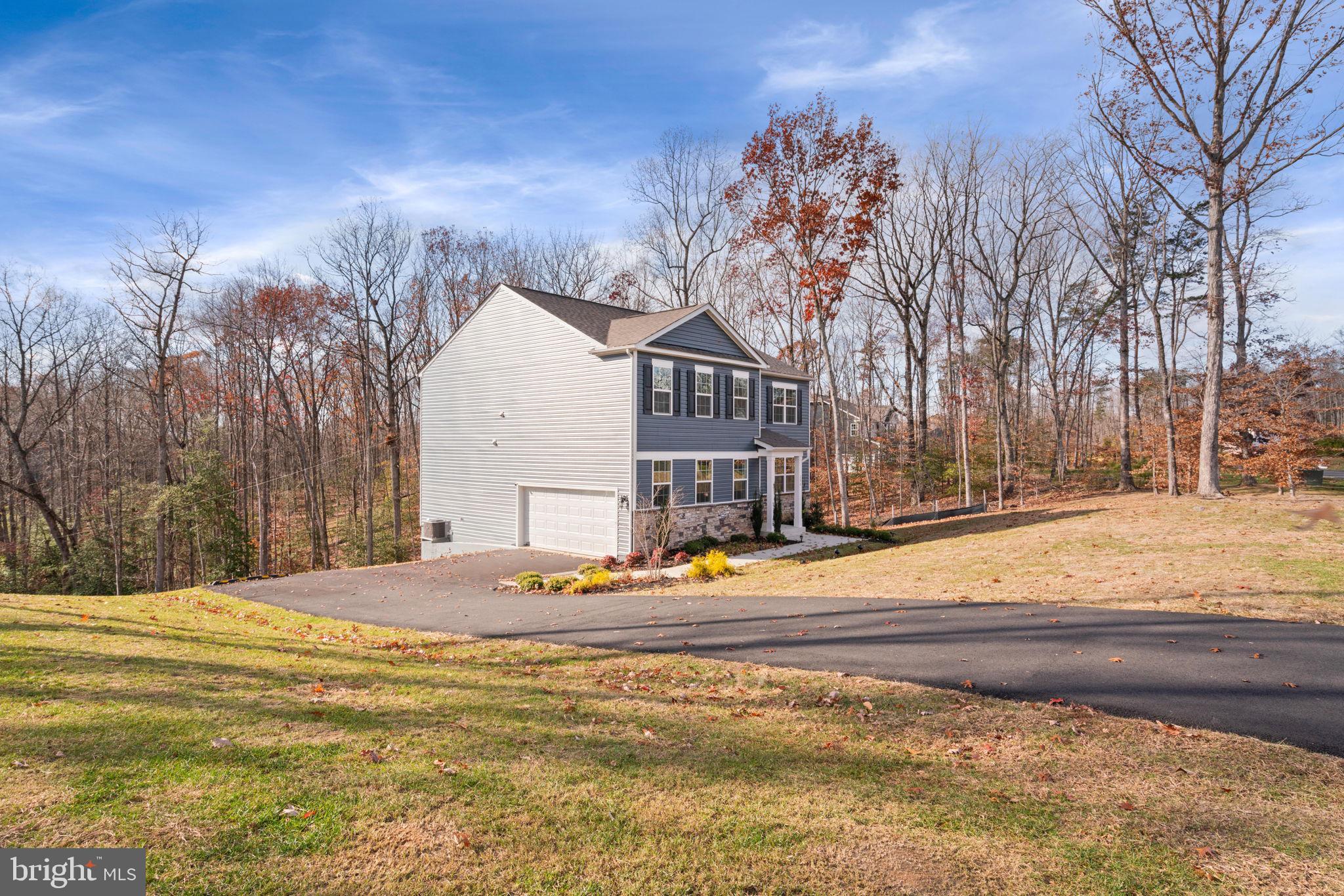 290 Rock Raymond DRIVE