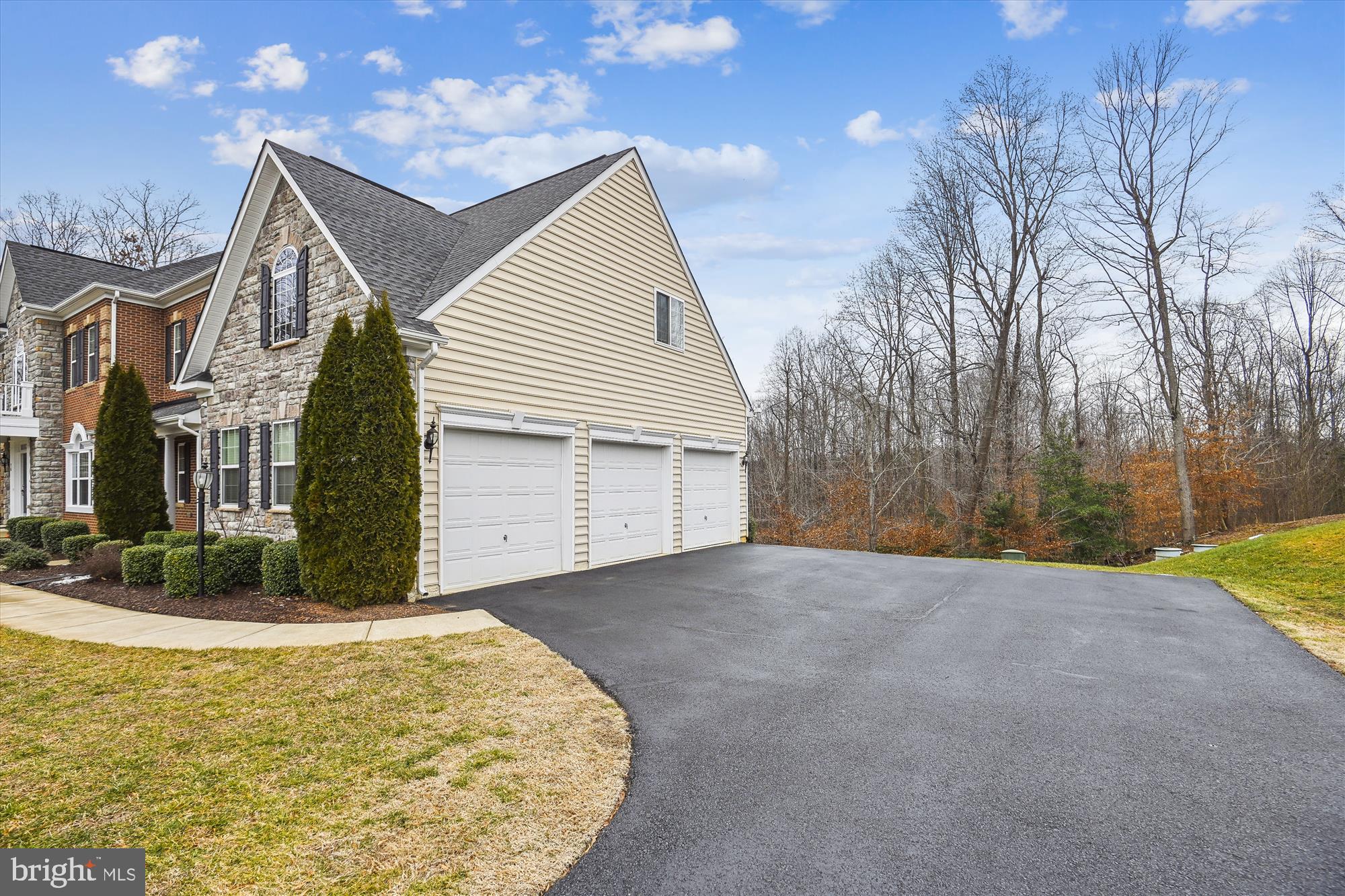 76 Brittany Manor Way