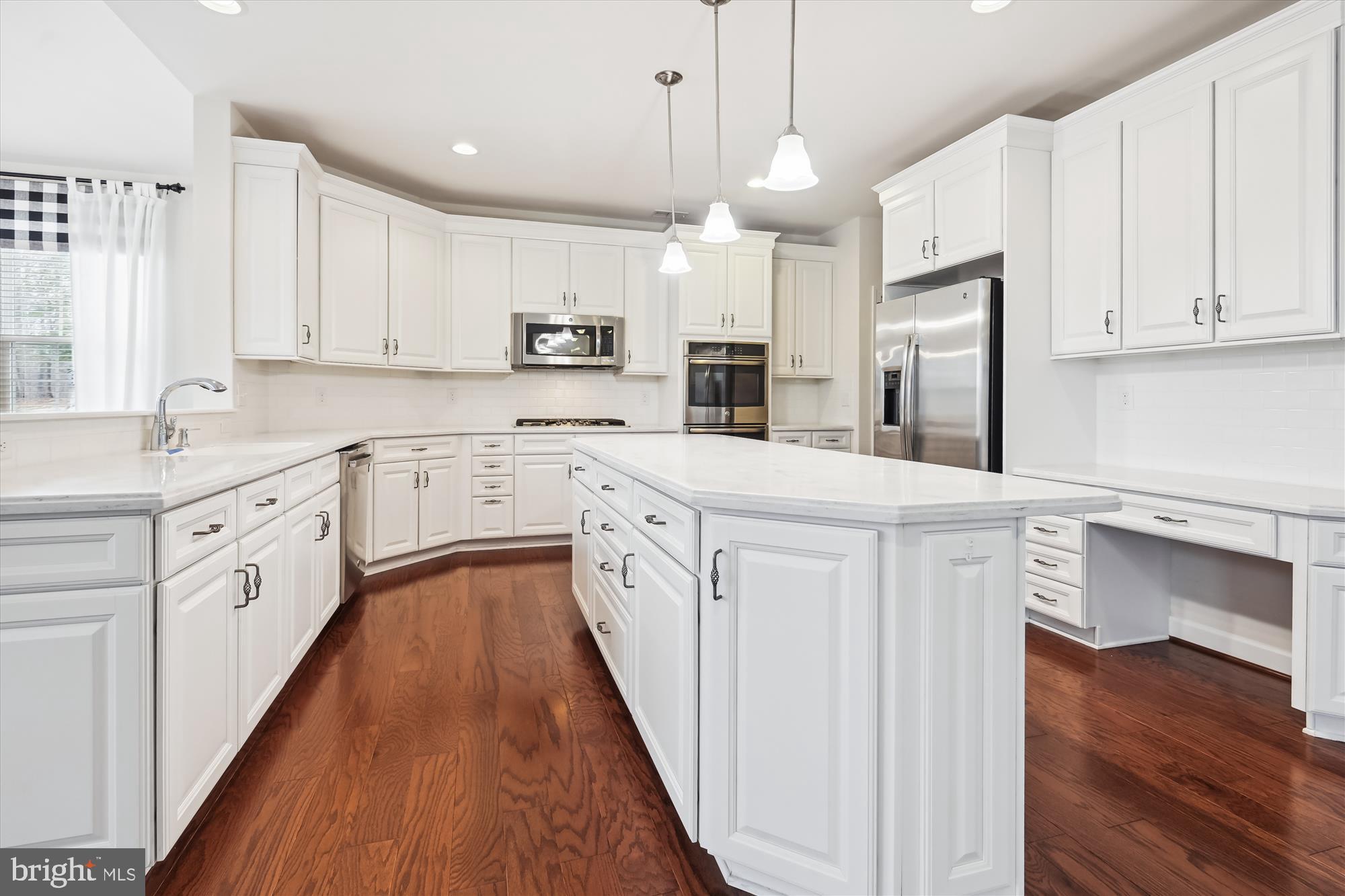 76 Brittany Manor Way