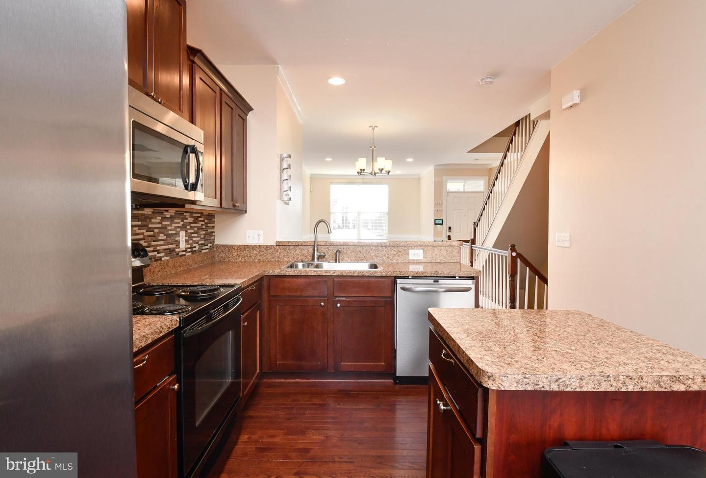 705 Woodstream Blvd #803