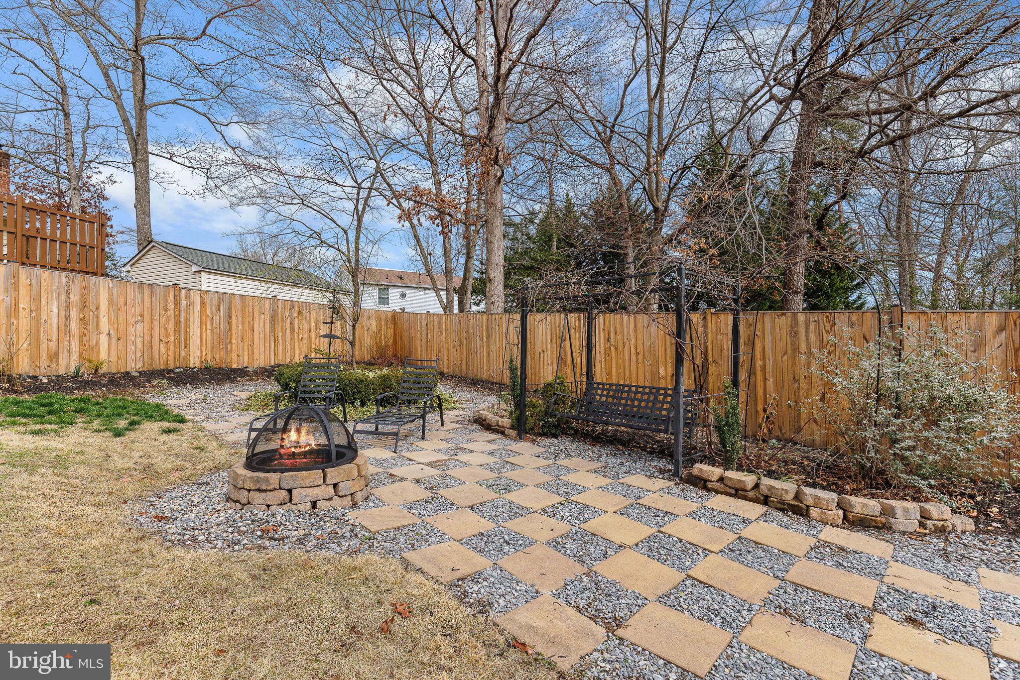 1012 Isabella Dr