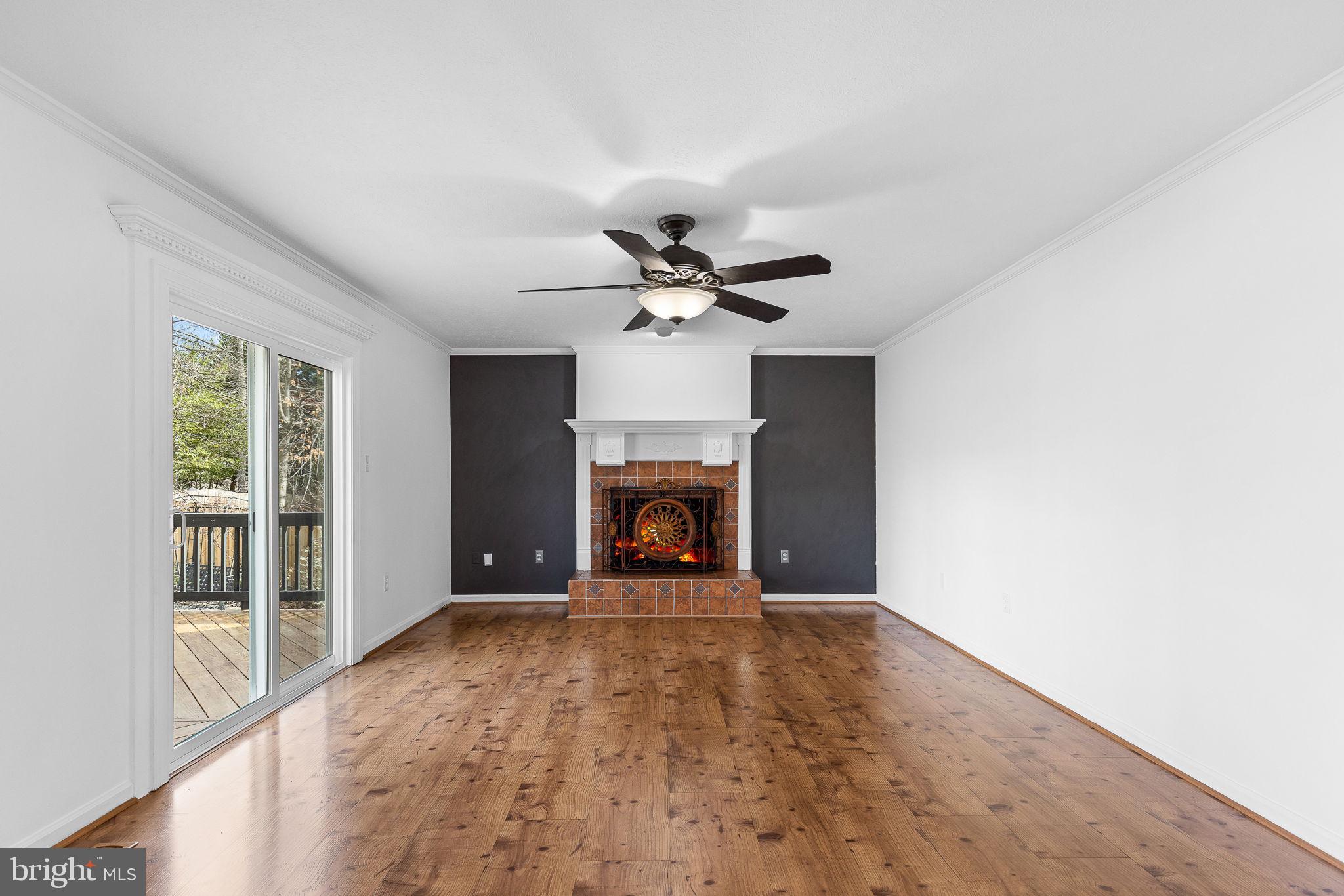 1012 Isabella Dr