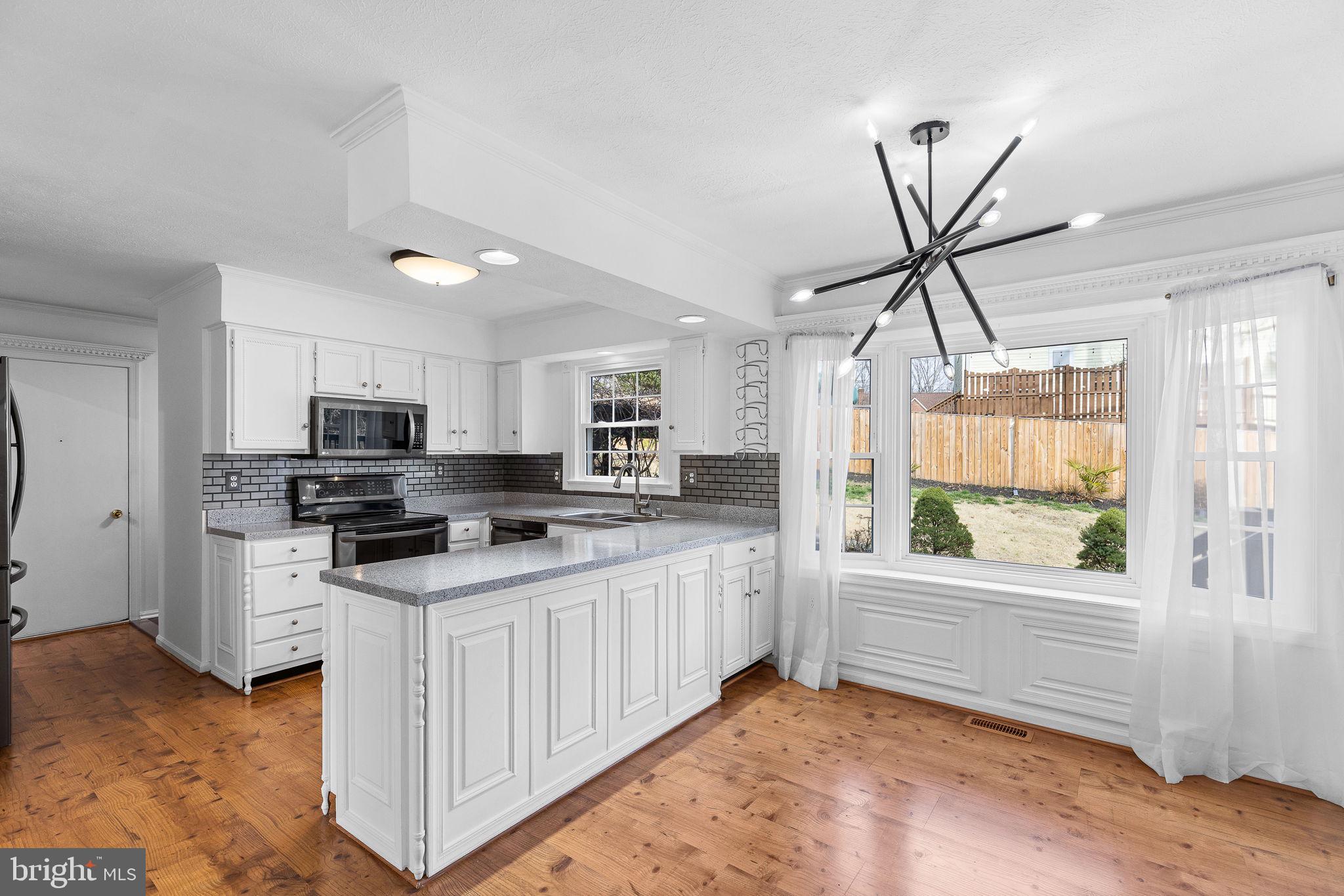 1012 Isabella Dr