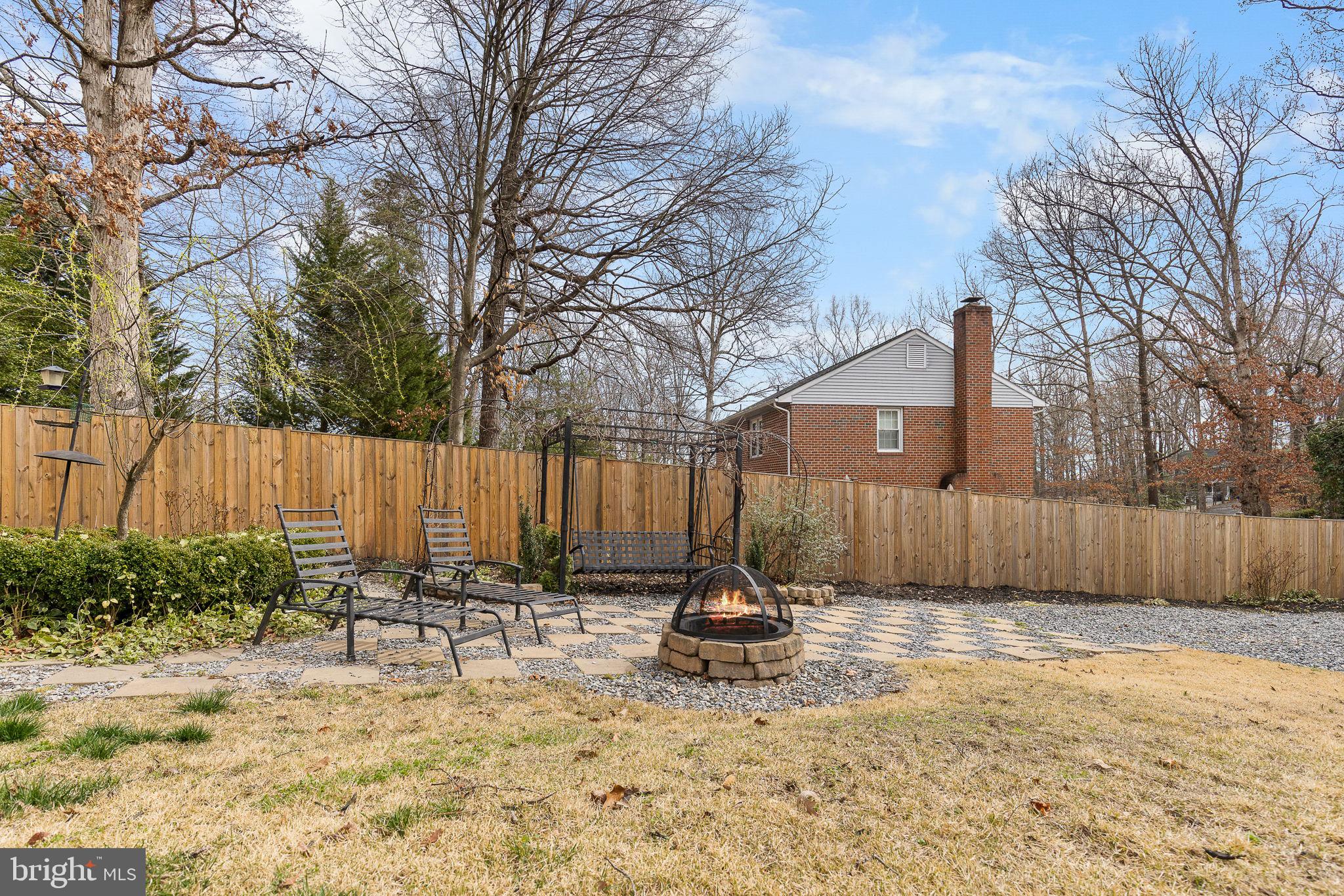 1012 Isabella Dr