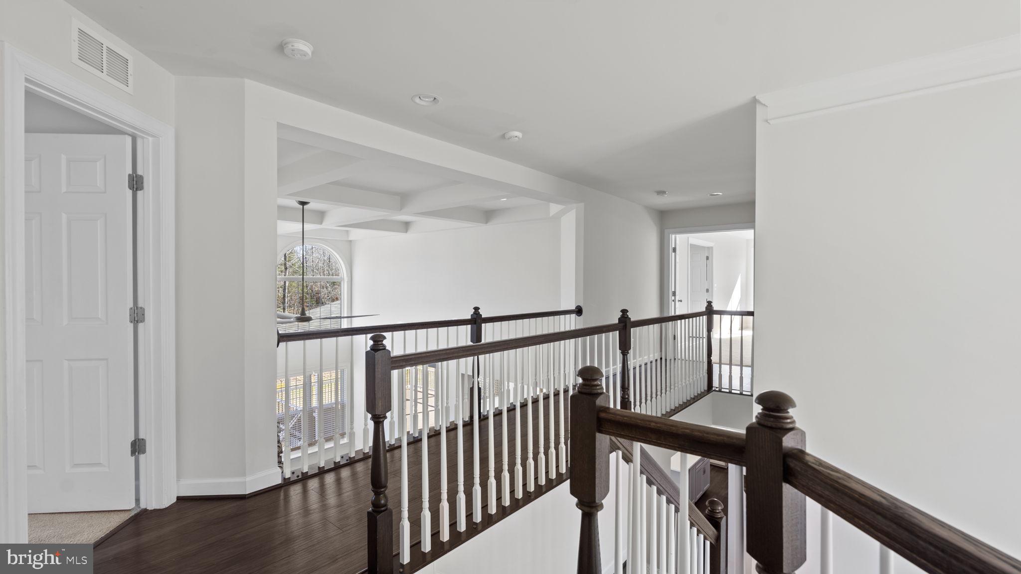 250 Perth Dr