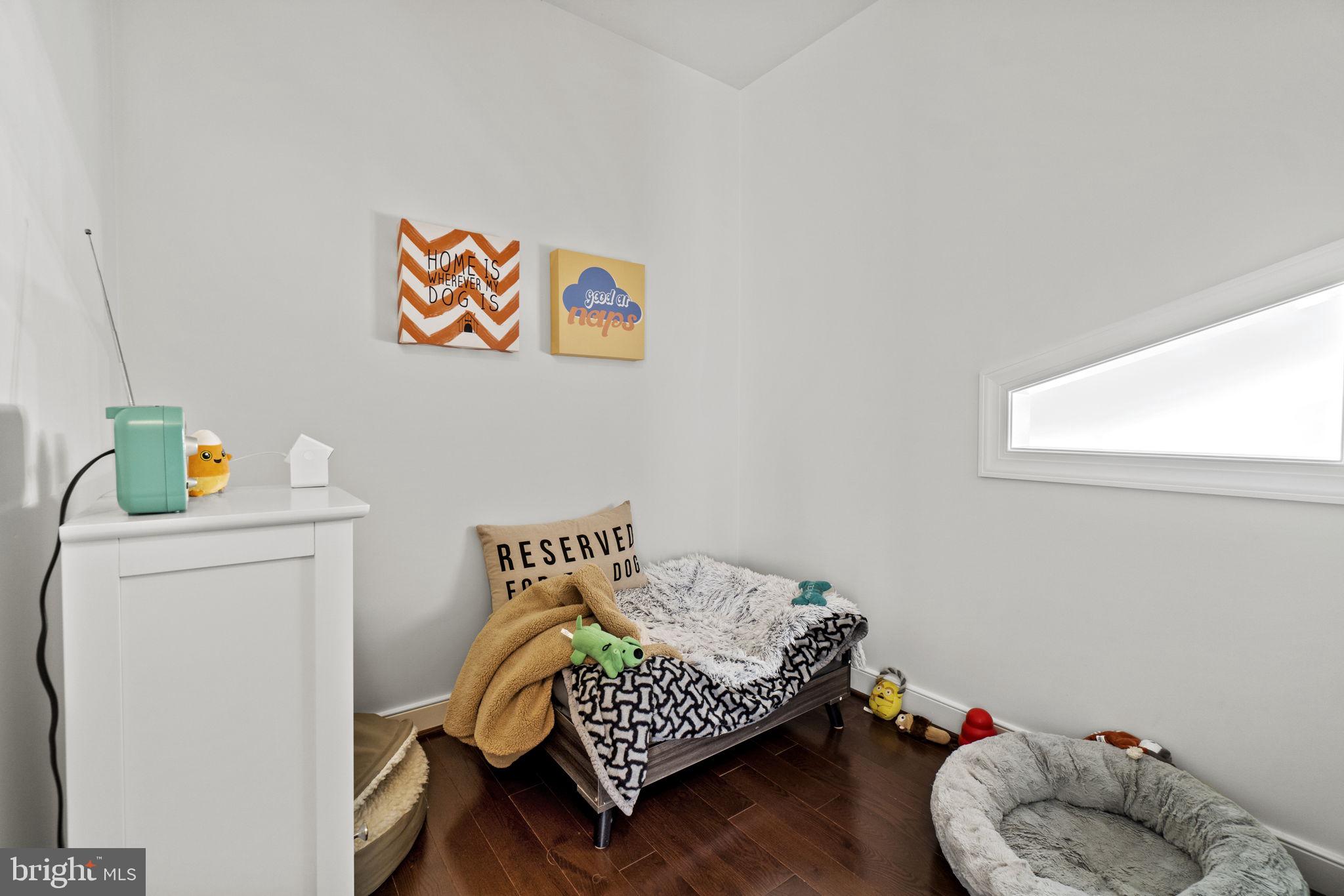 5 Cattail Ct