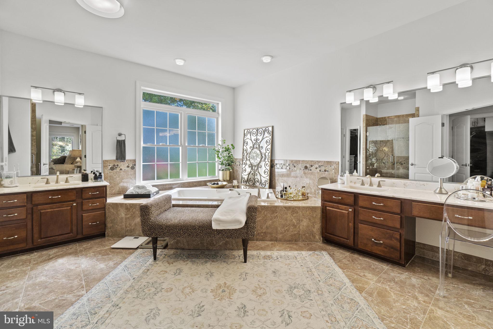 5 Cattail Ct