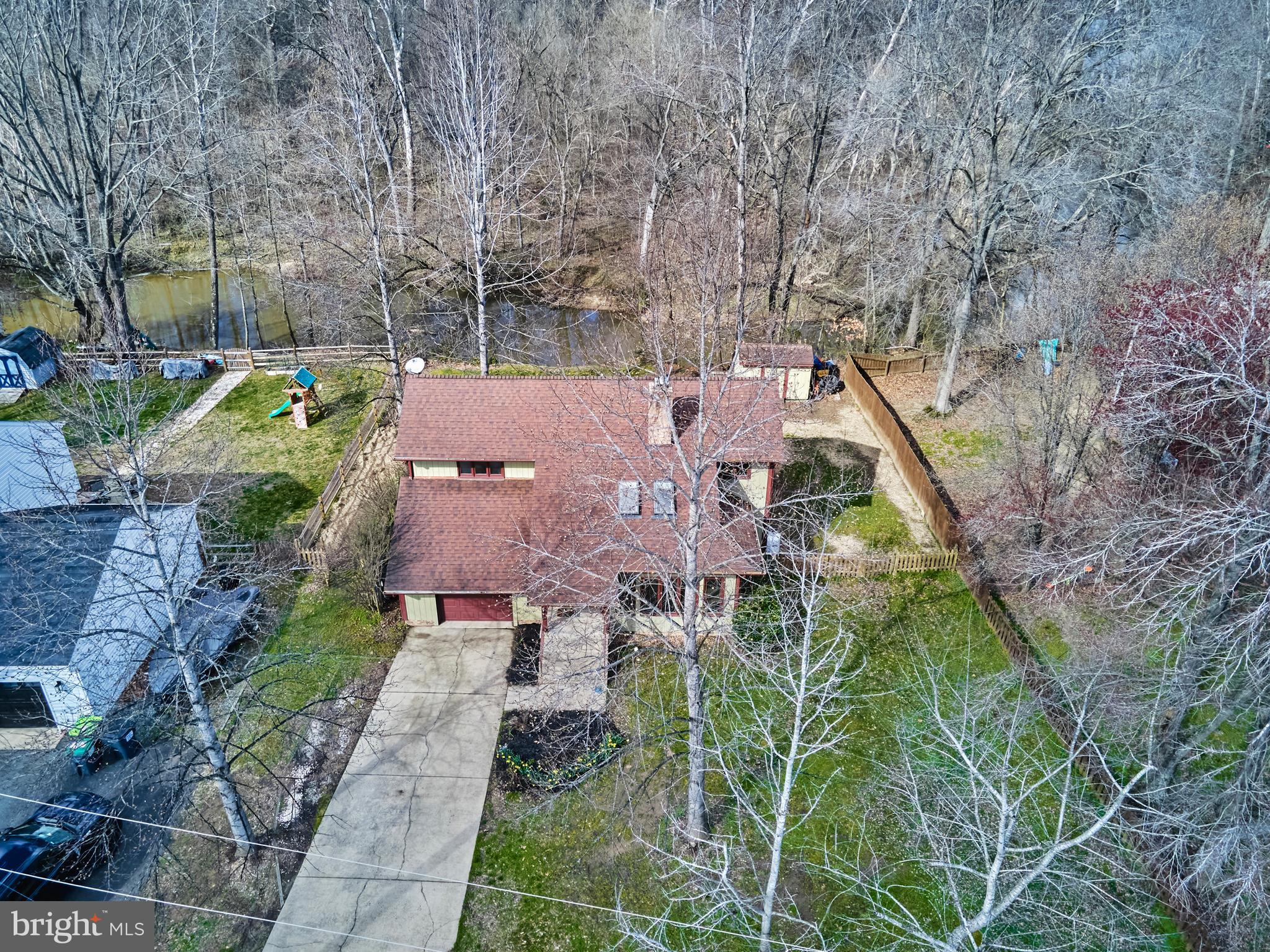 2026 Aquia Dr