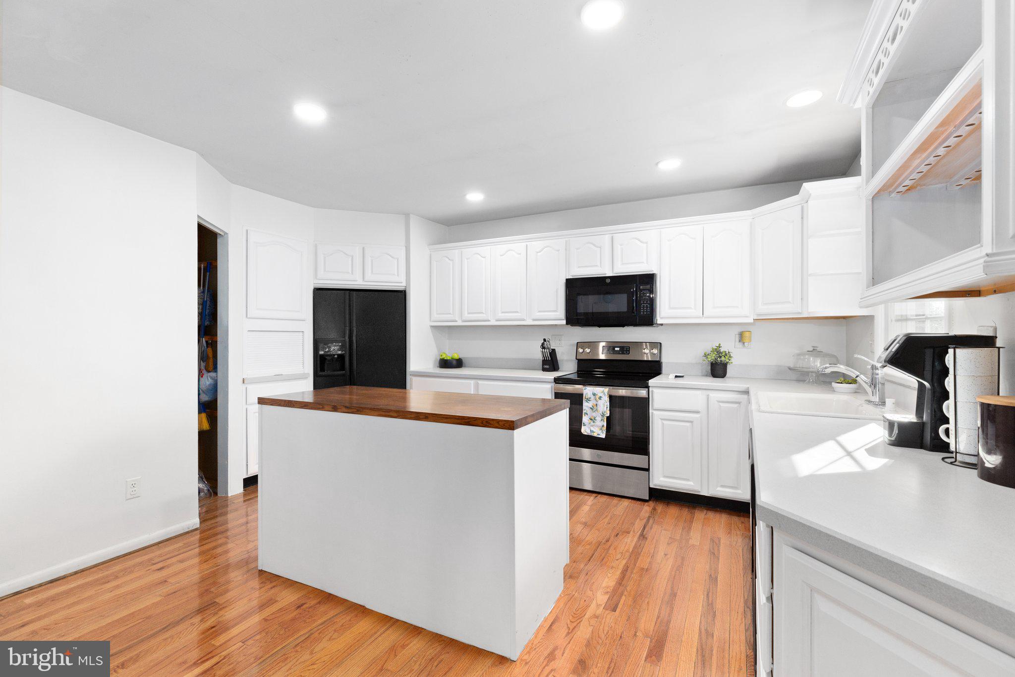 1109 Blackbeard Dr