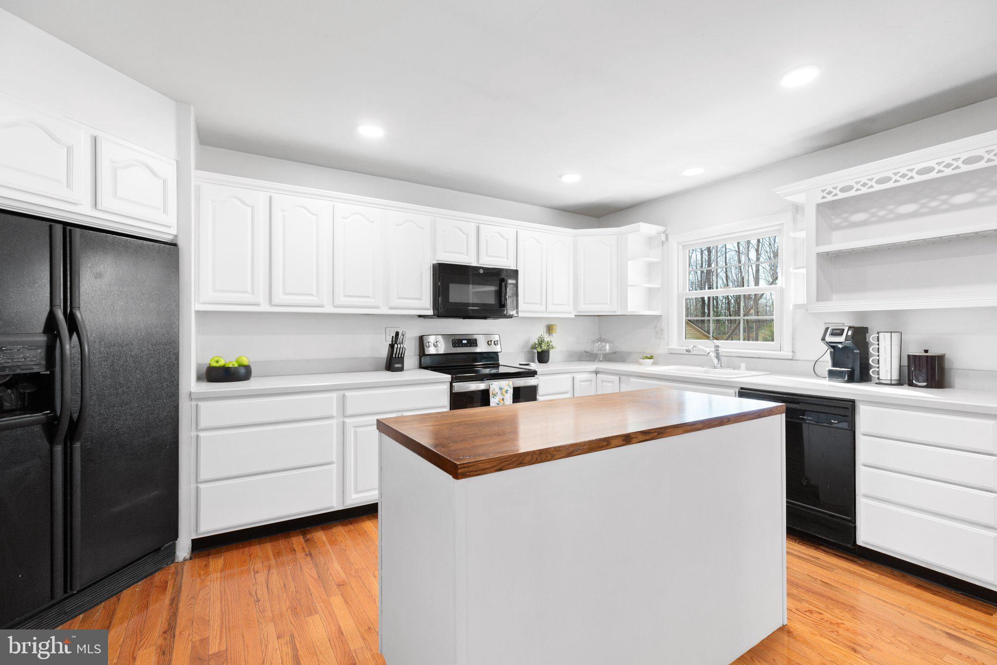 1109 Blackbeard Dr