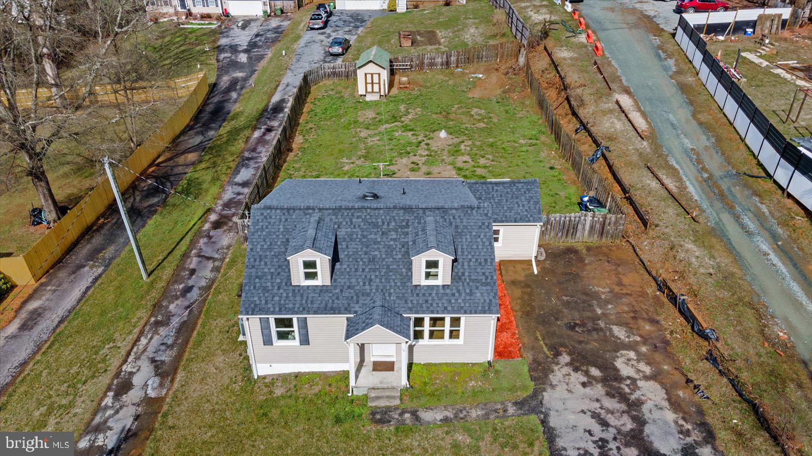 16 Aquia Ave