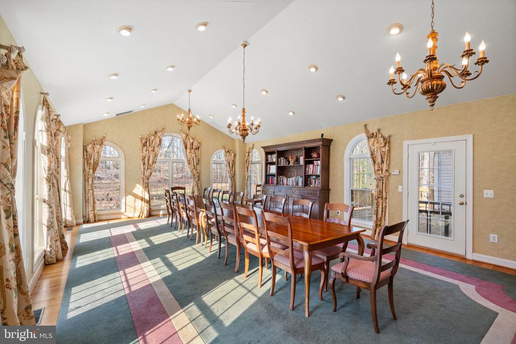 4 Rome Dome Ct