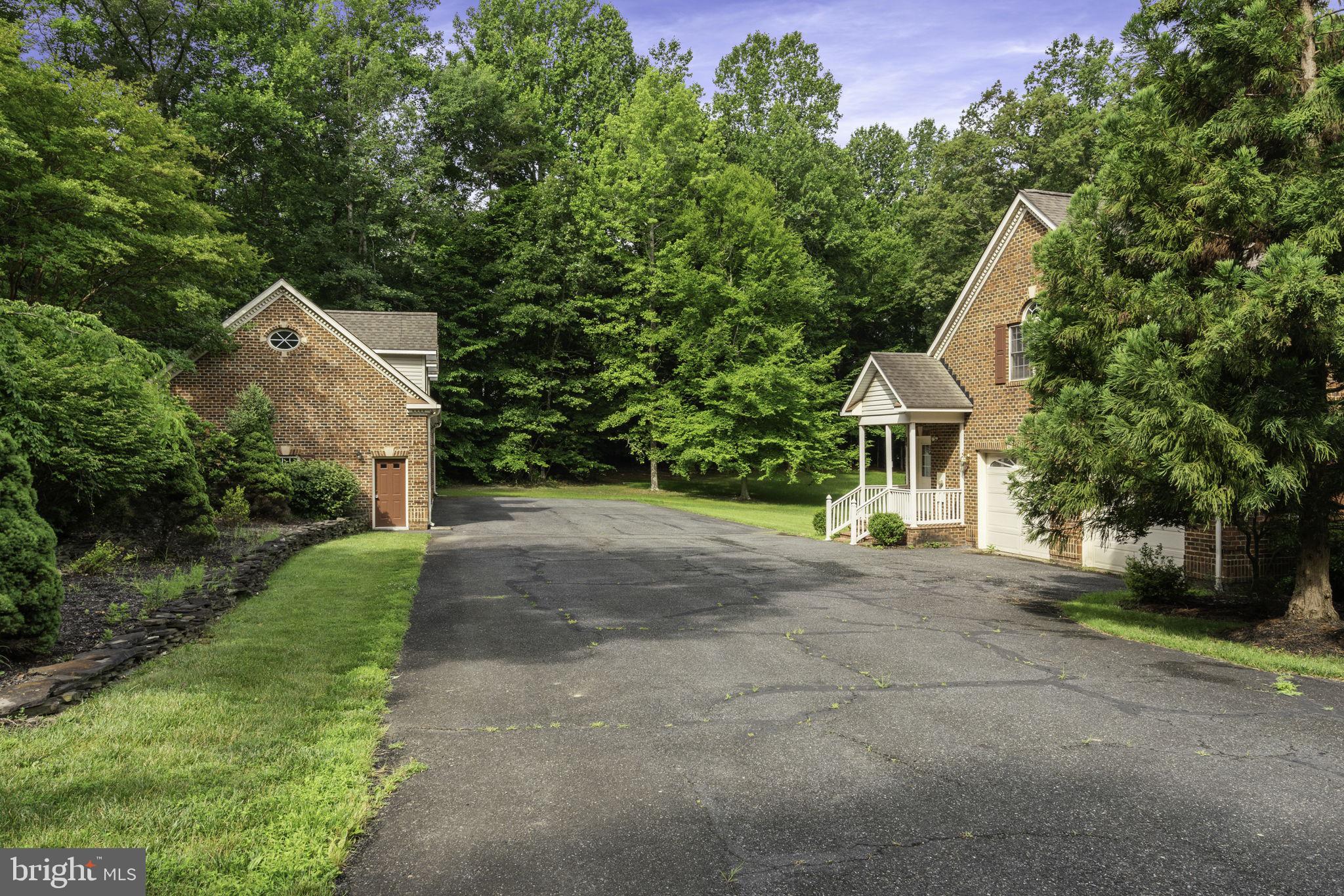 4 Rome Dome Ct