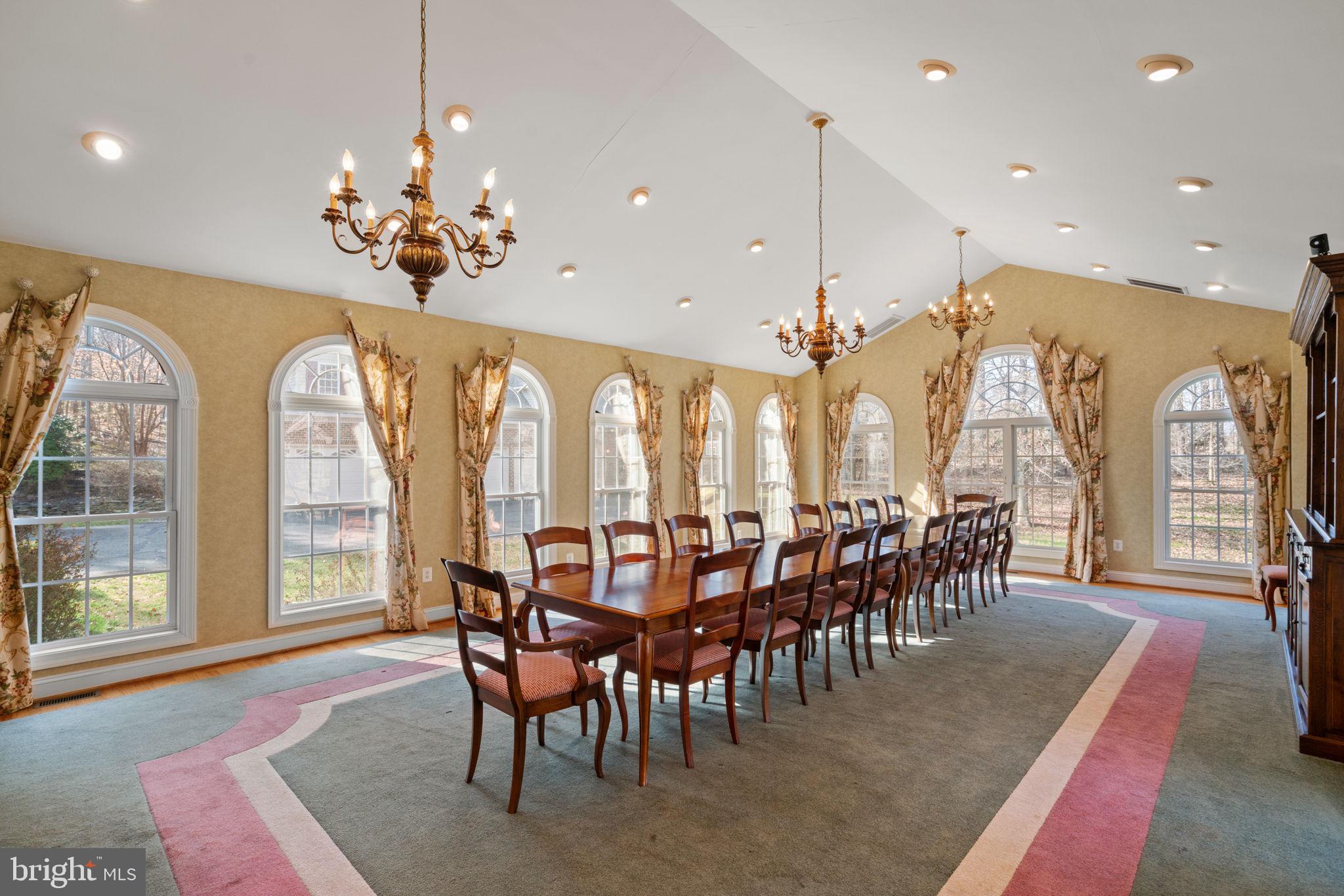 4 Rome Dome Ct