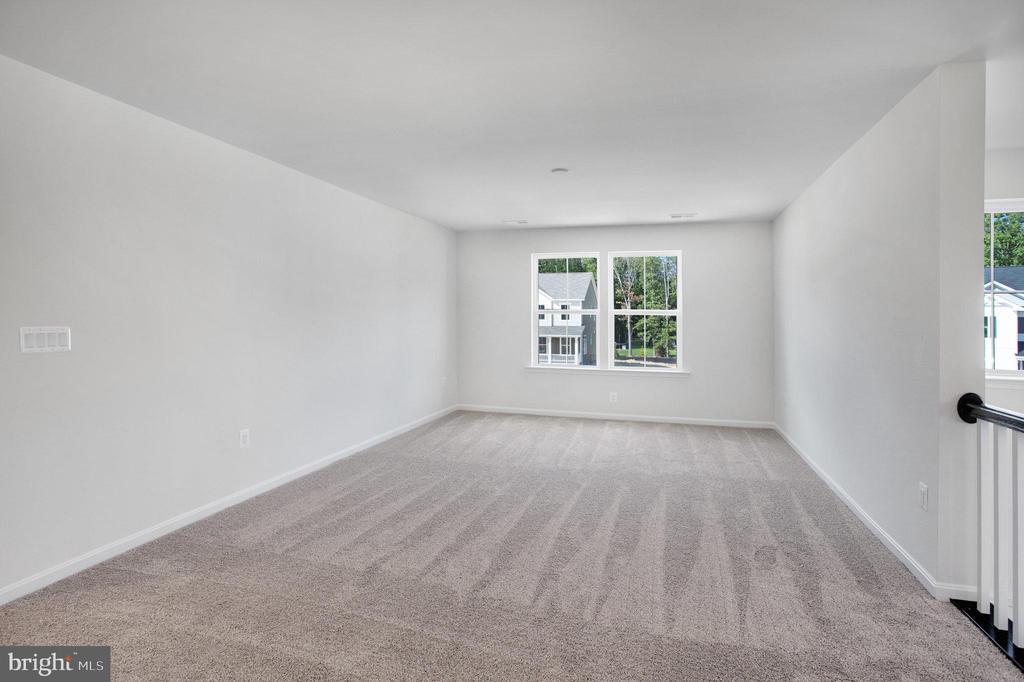 236 CAMWOOD COURT