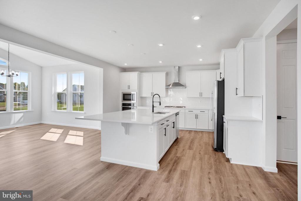 236 CAMWOOD COURT