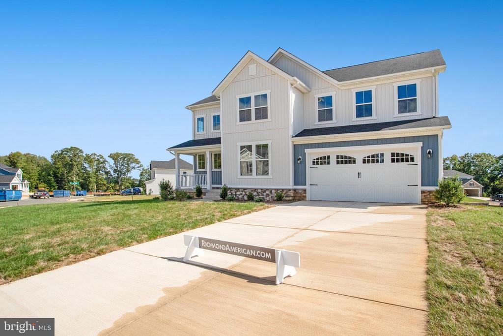 236 CAMWOOD COURT