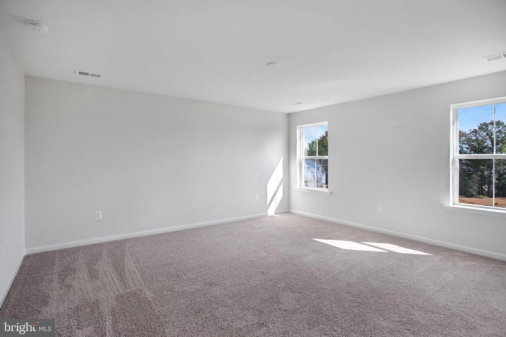 236 CAMWOOD COURT