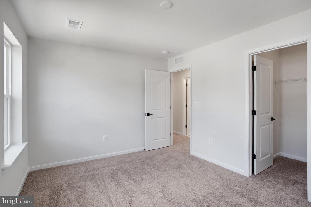 236 CAMWOOD COURT