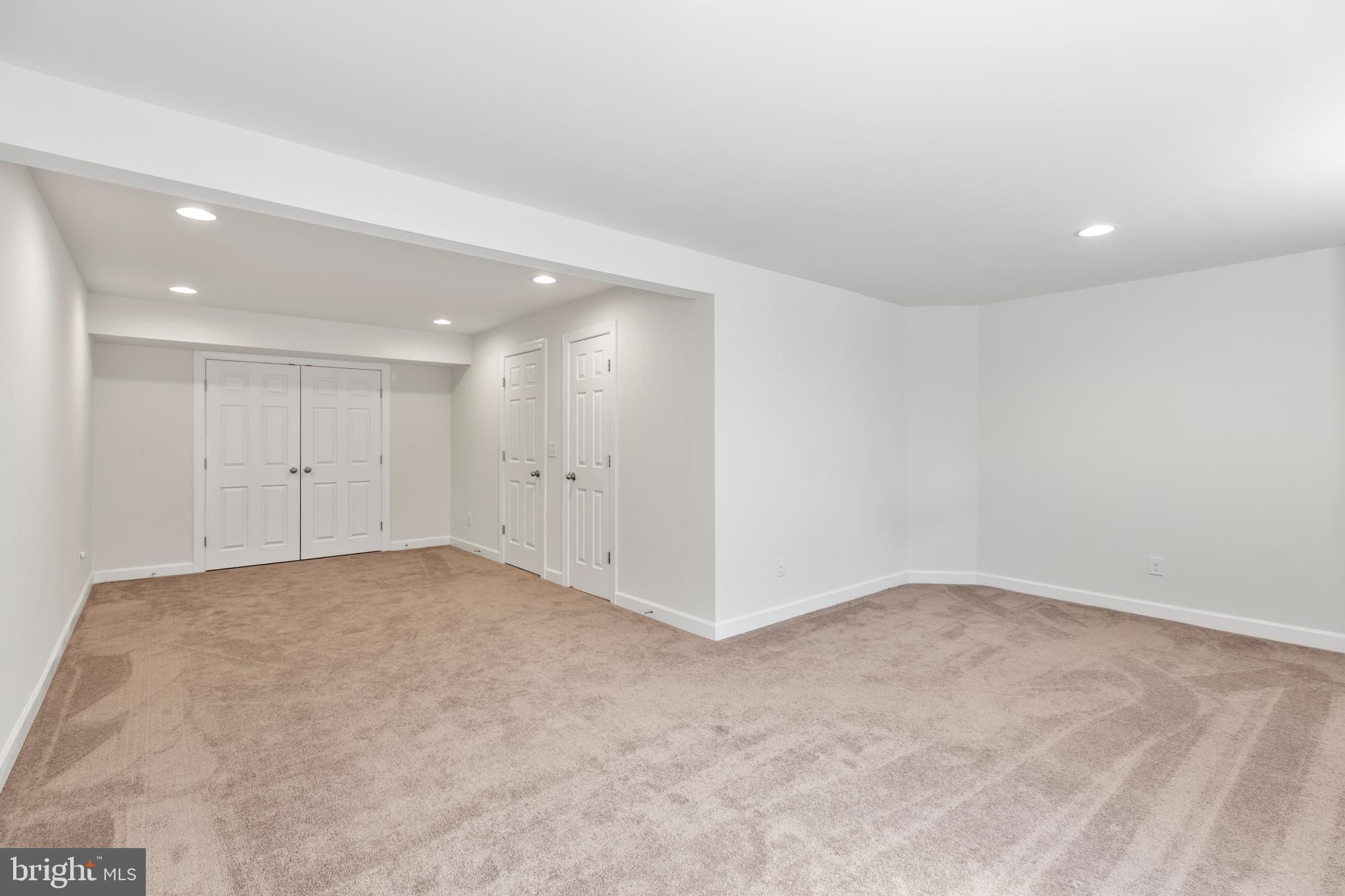 120 Smyrna St