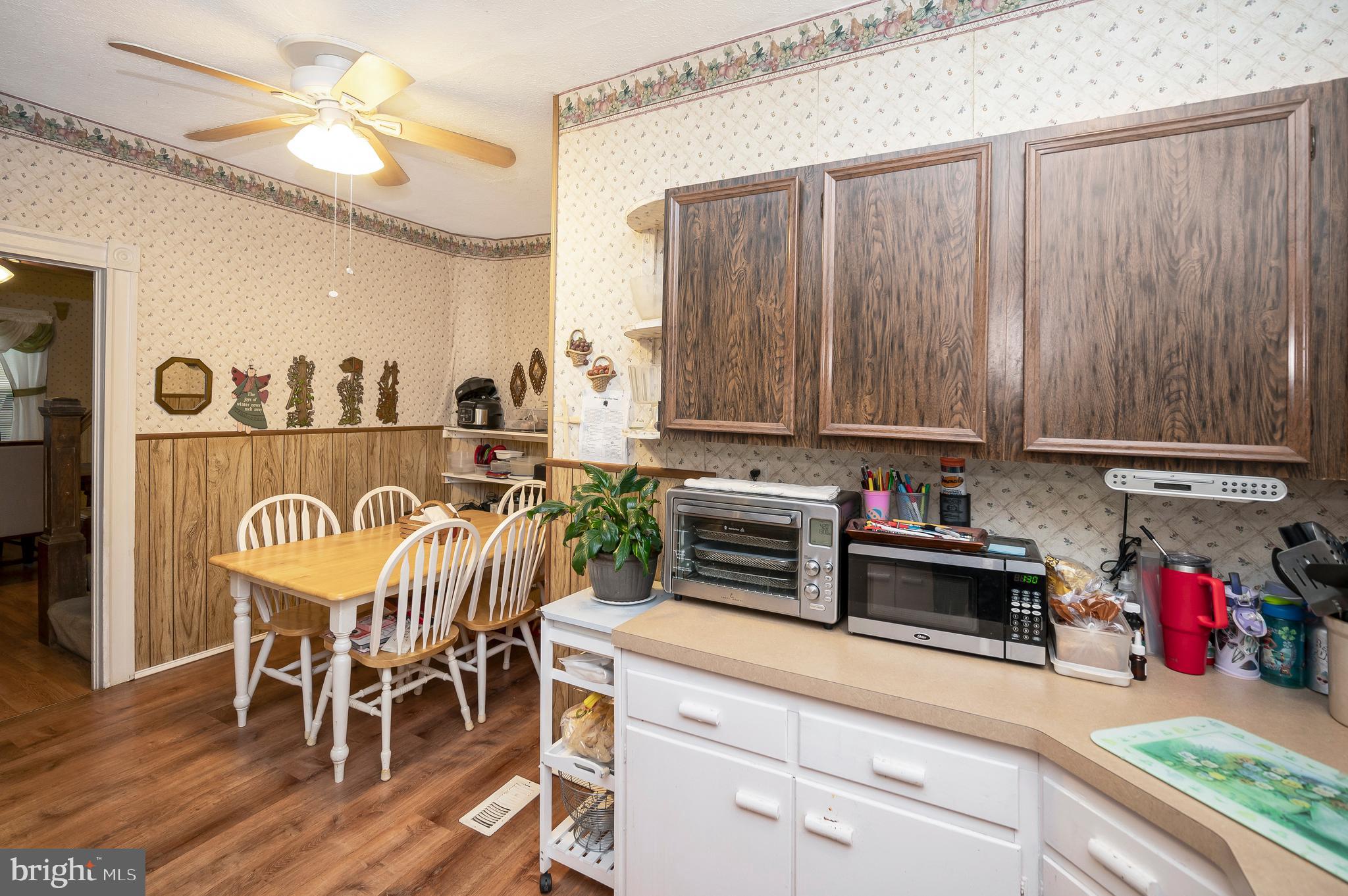 232 Bells Hill Rd