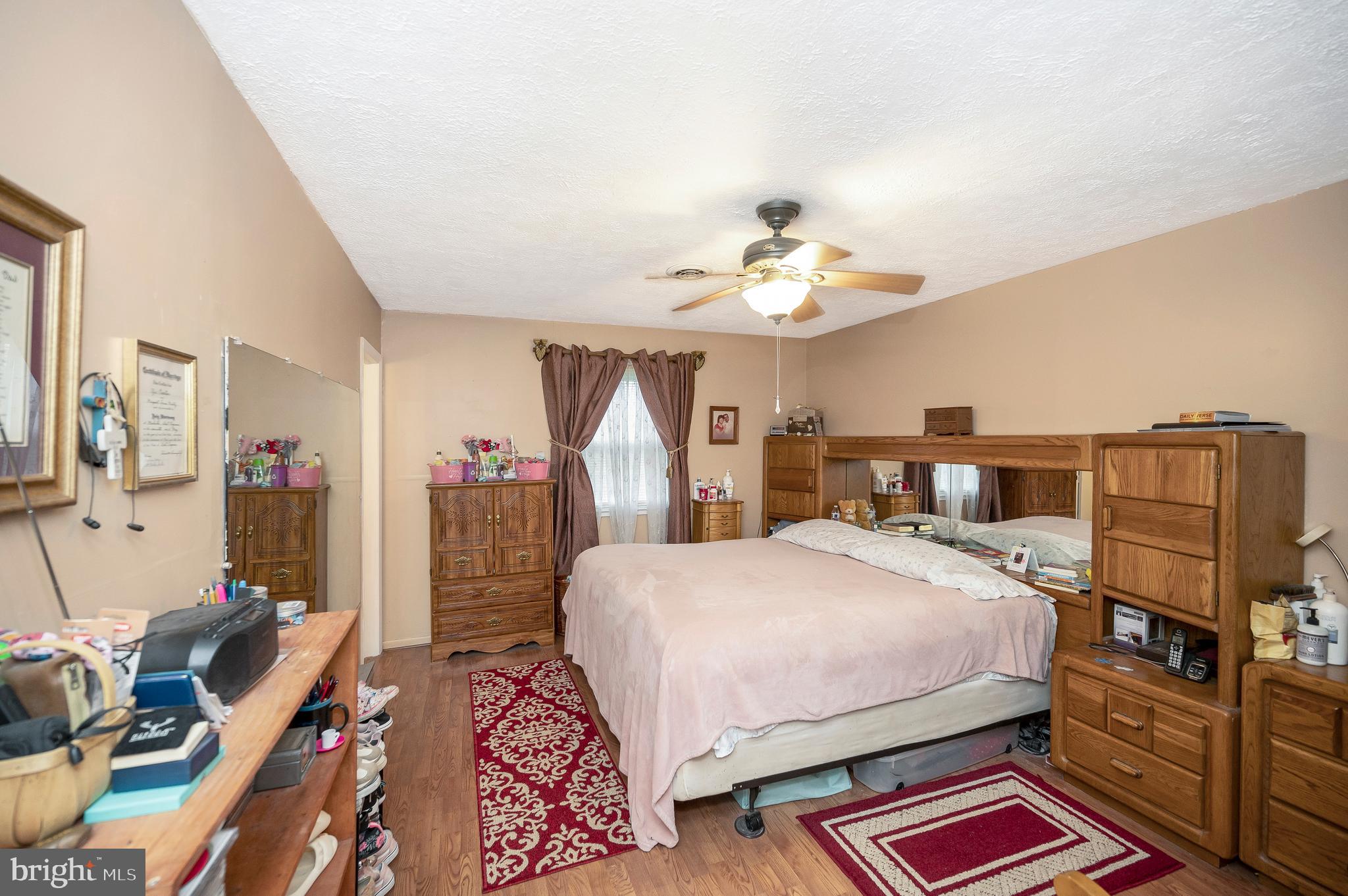 232 Bells Hill Rd