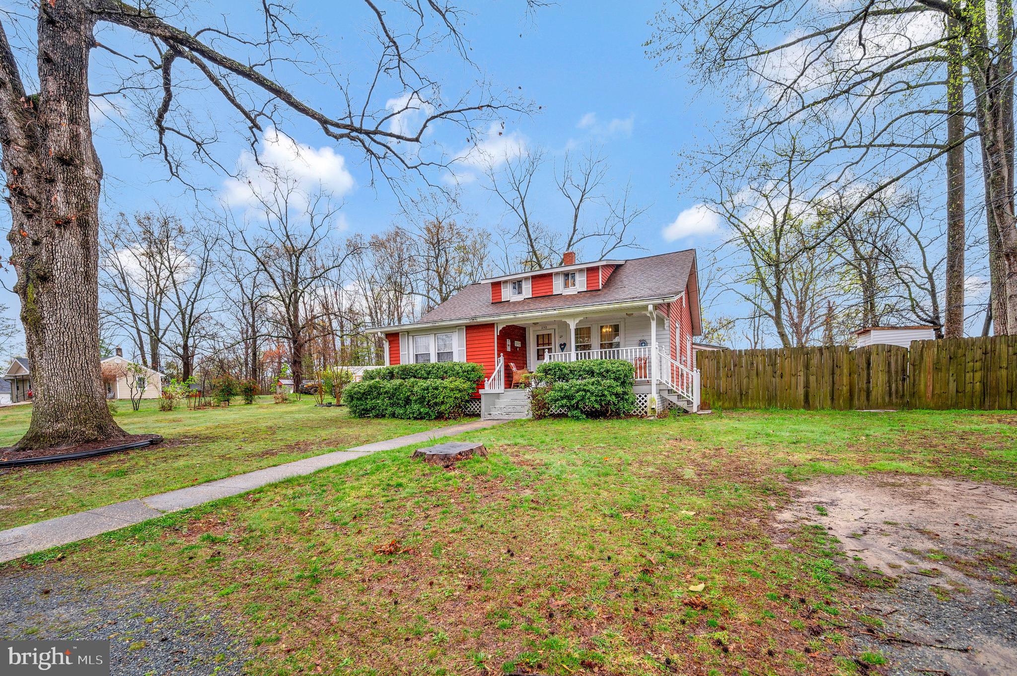232 Bells Hill Rd