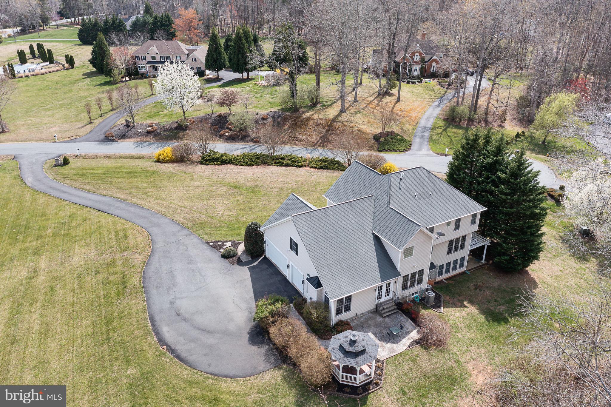 18 Small Bear Ct