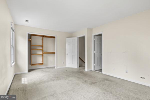 209 Clint Ln
