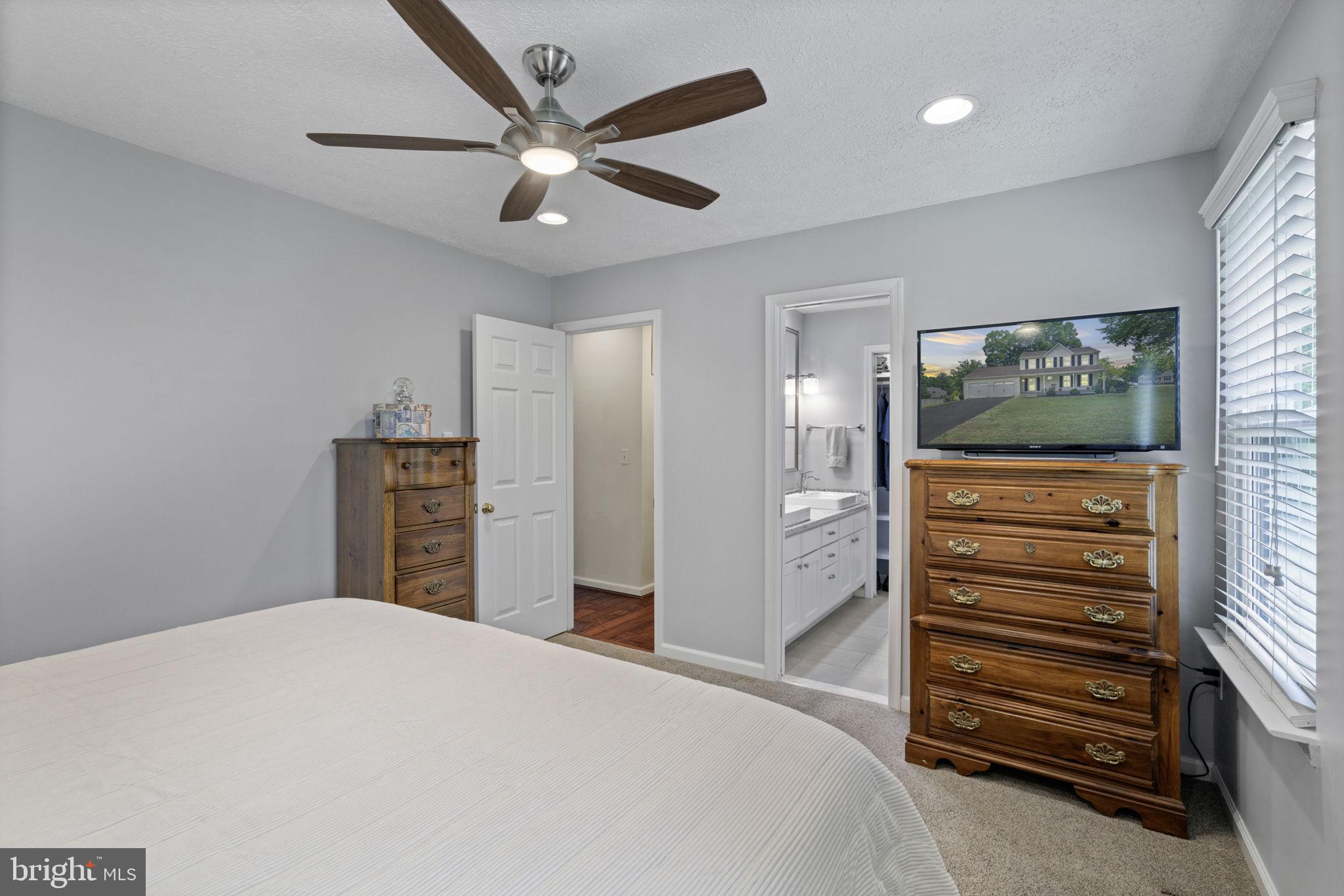 54 Bertram Blvd