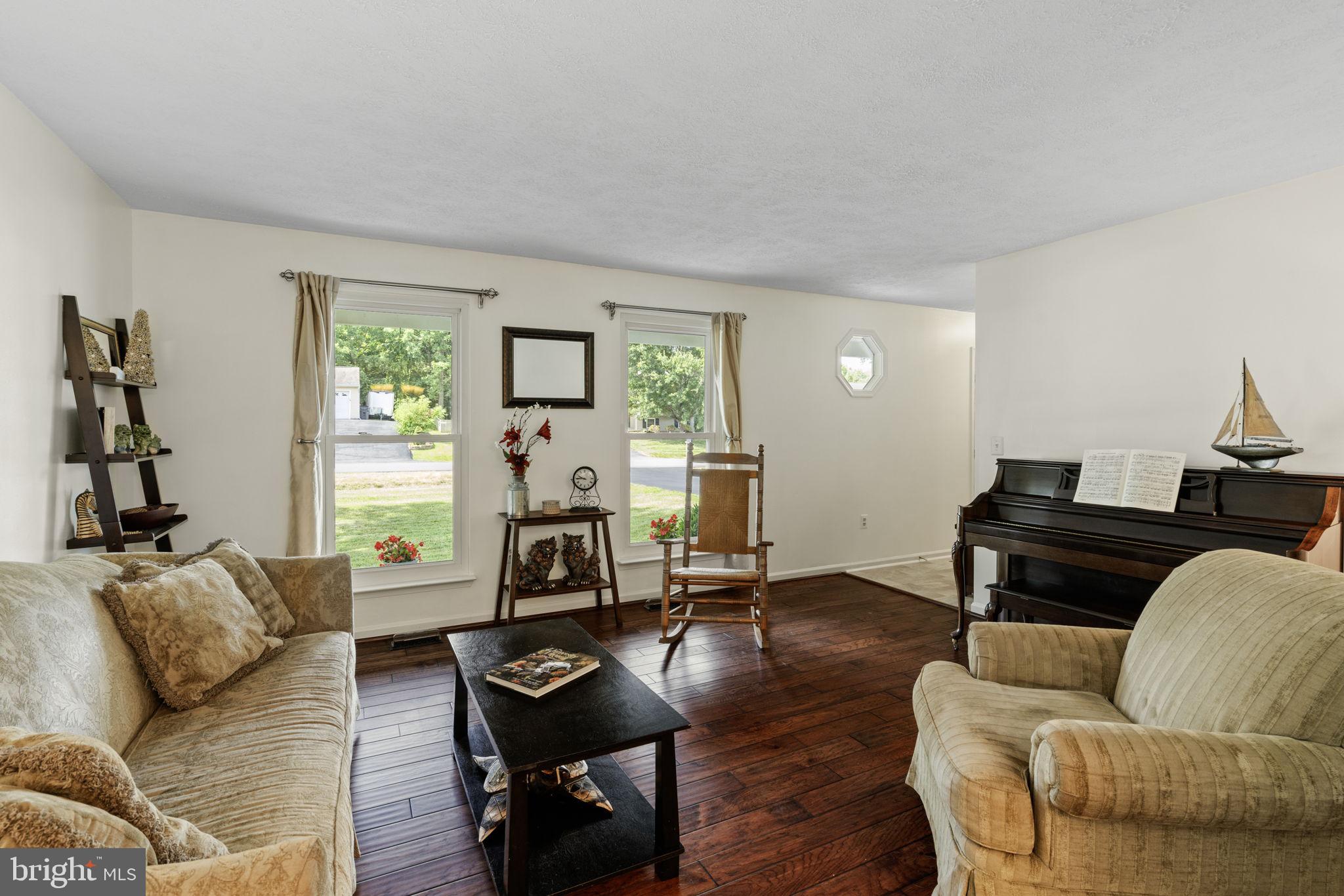 54 Bertram Blvd