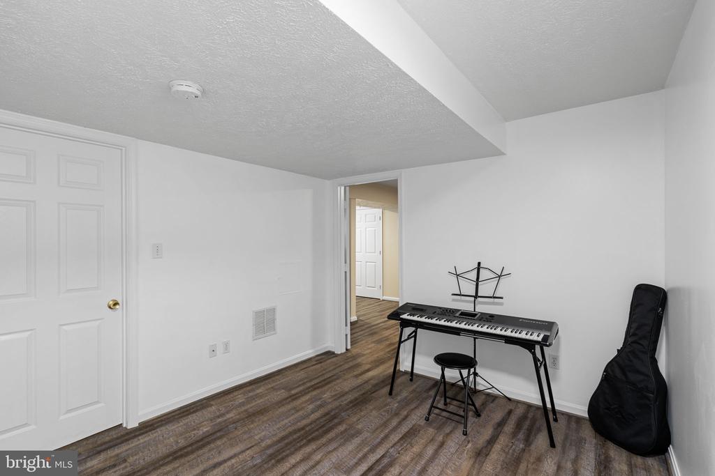 54 Bertram Blvd