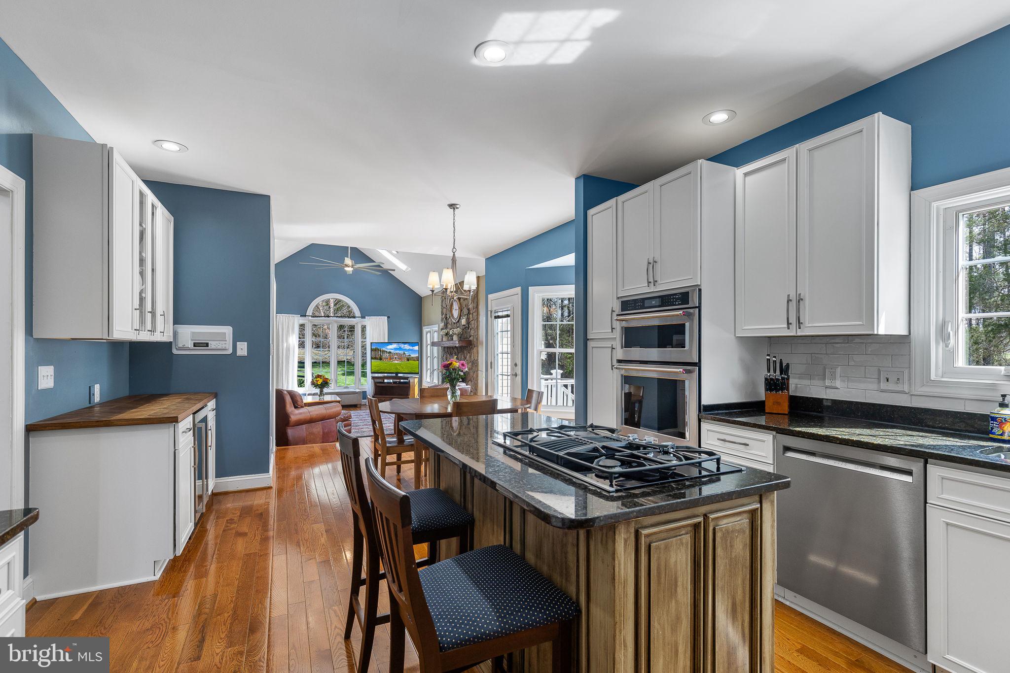 43 Winning Colors Rd