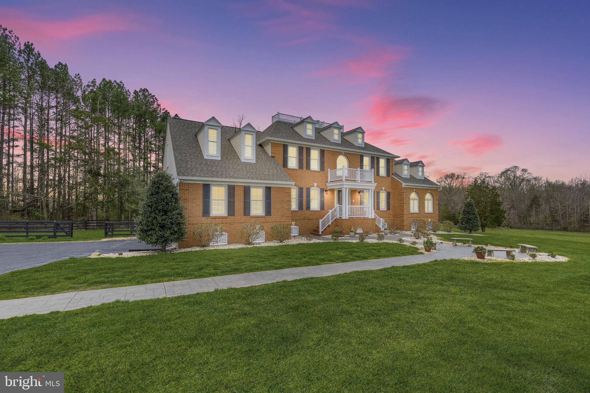 43 Winning Colors Rd