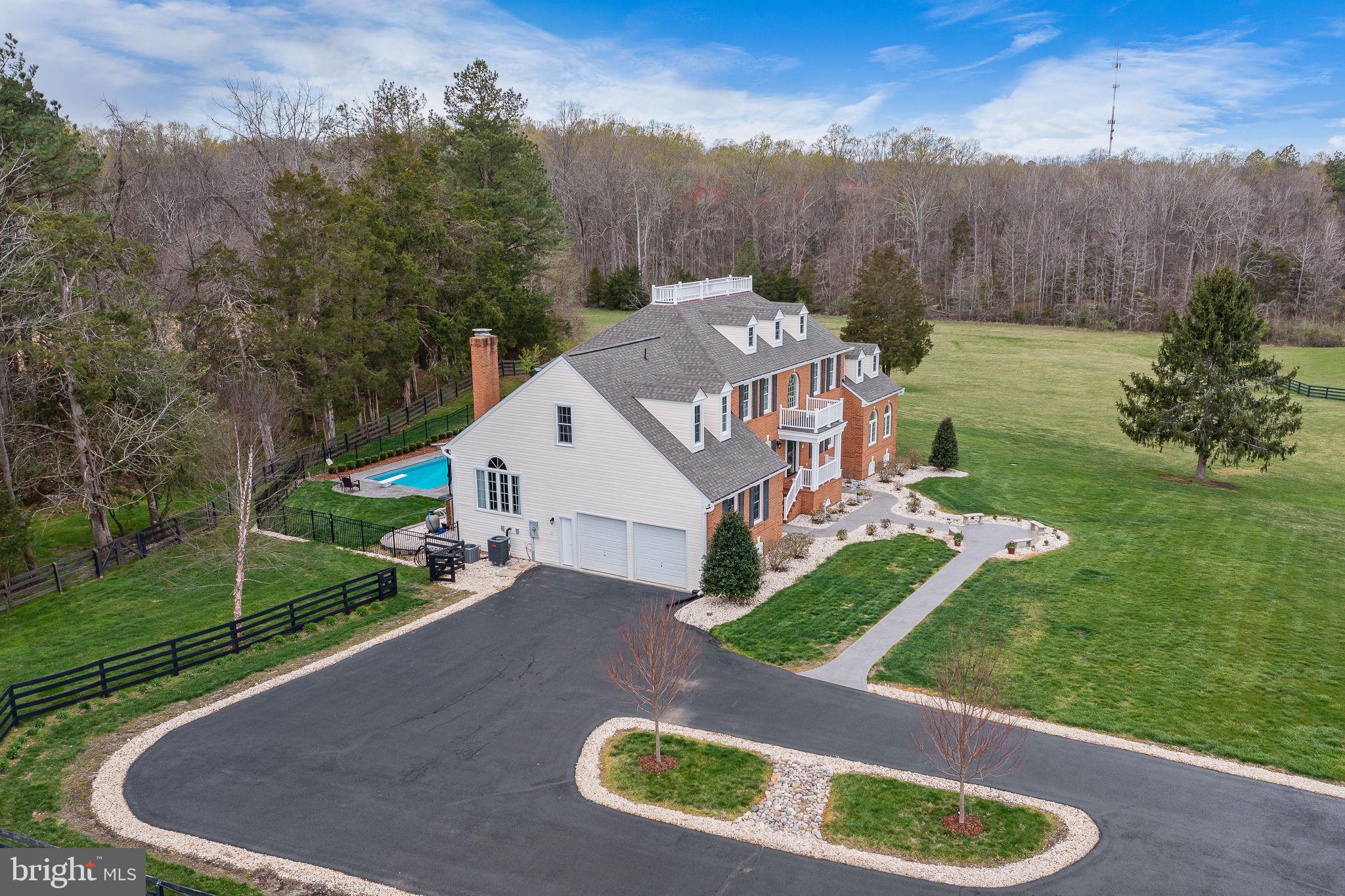 43 Winning Colors Rd