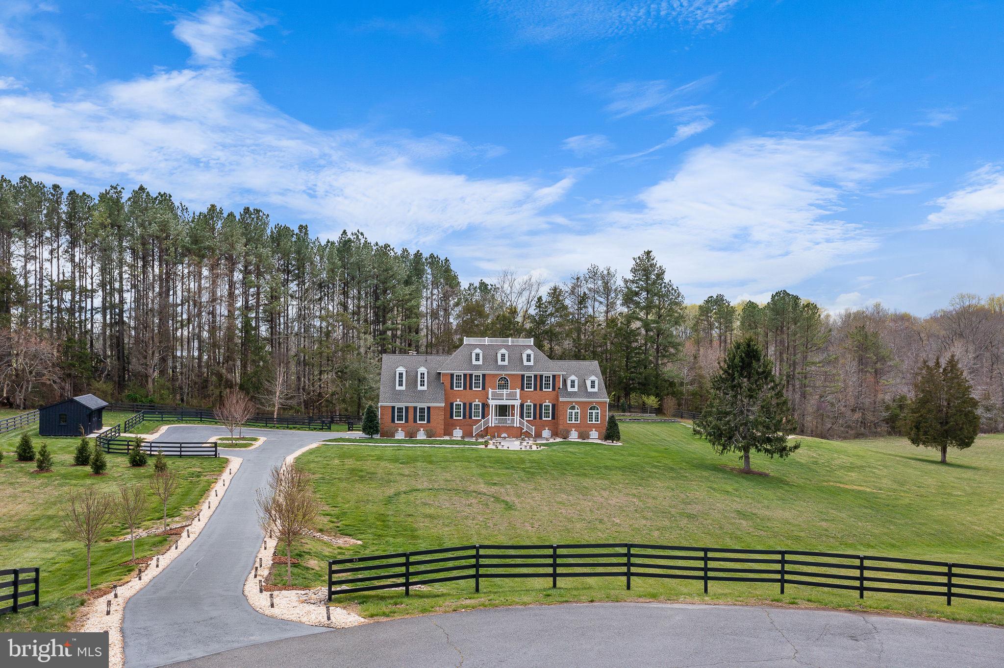 43 Winning Colors Rd