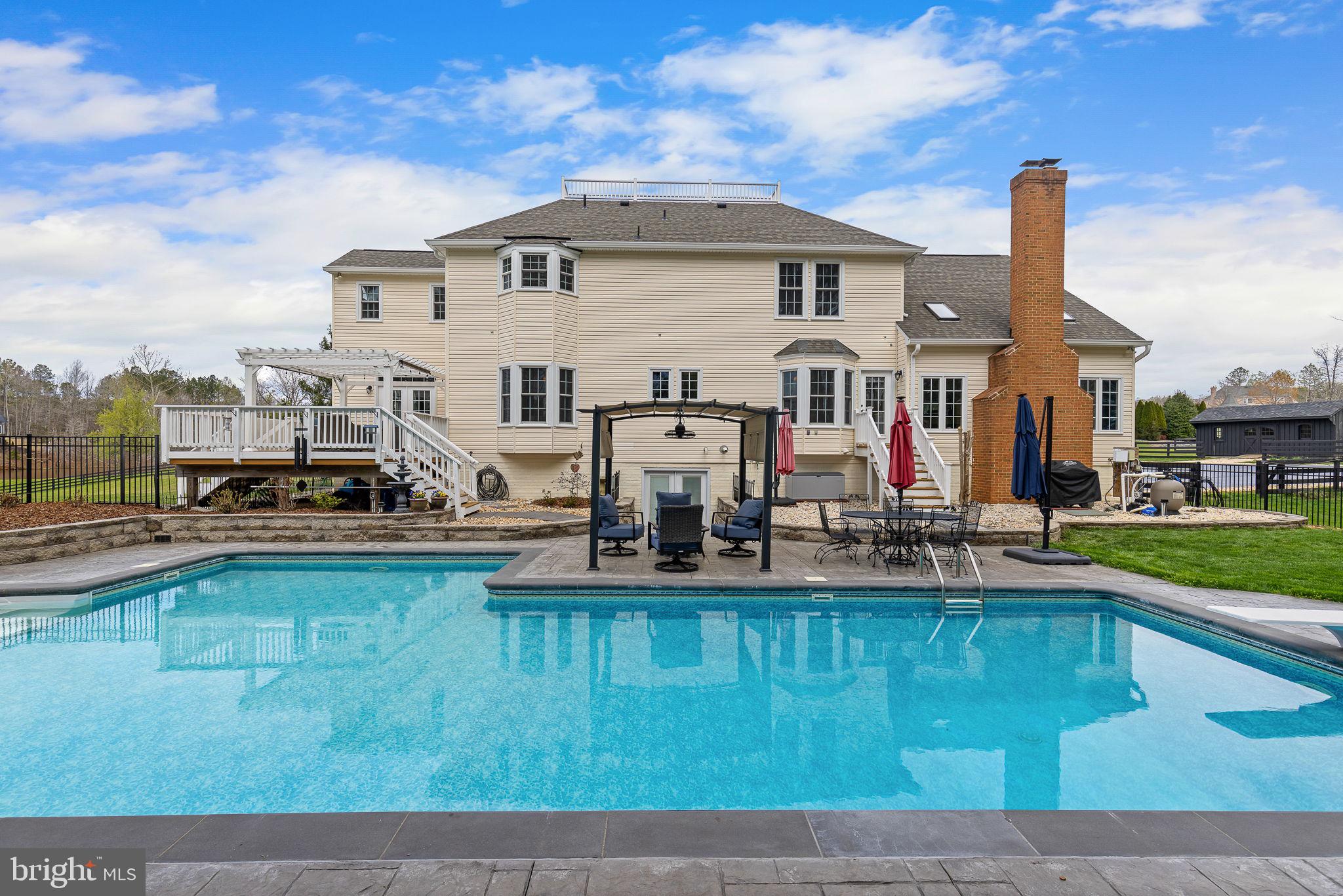 43 Winning Colors Rd