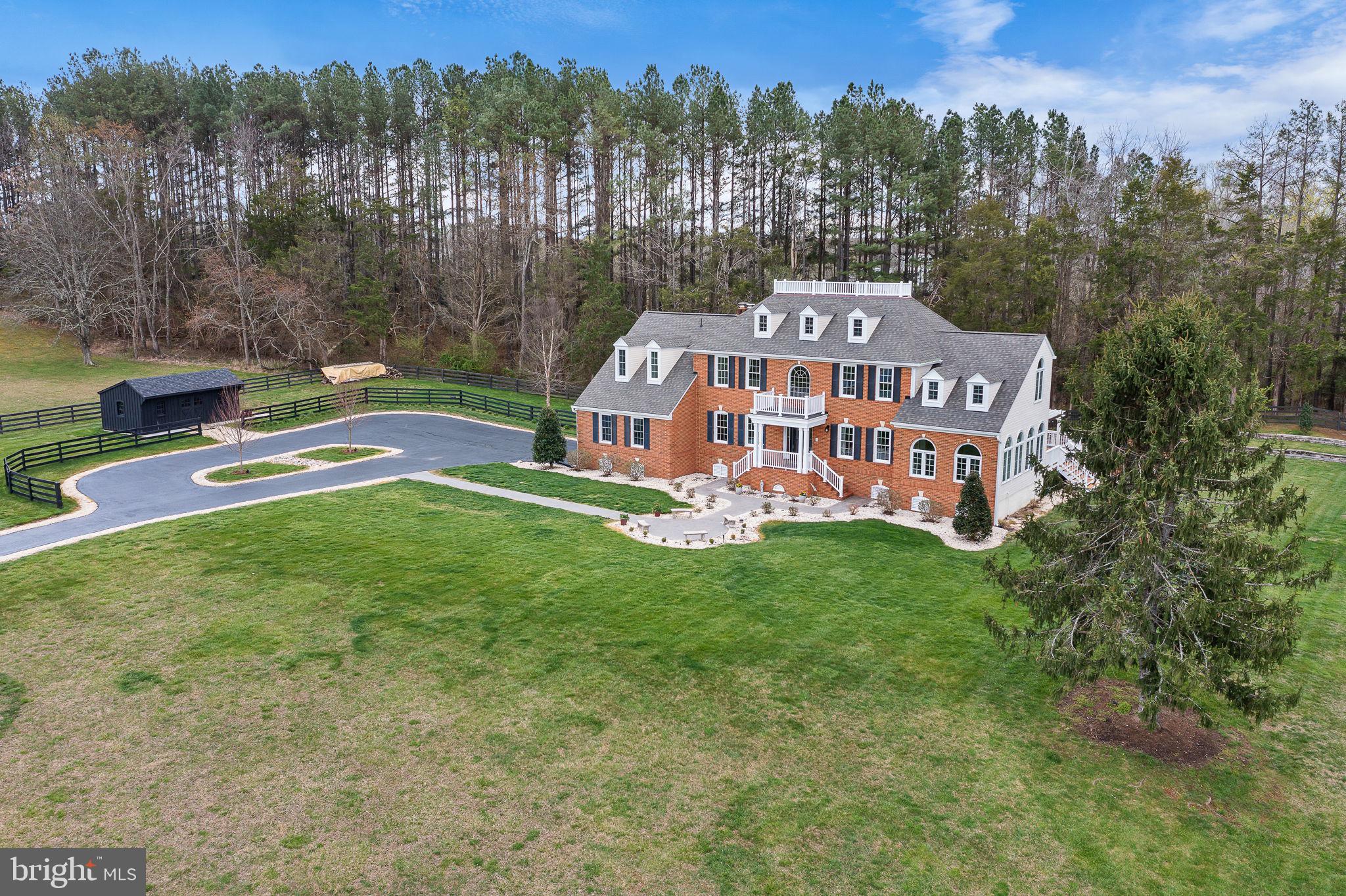 43 Winning Colors Rd