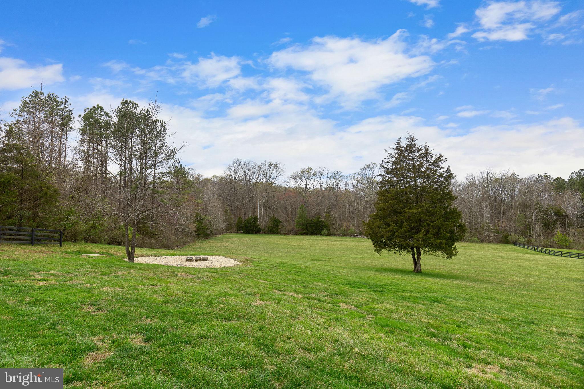 43 Winning Colors Rd